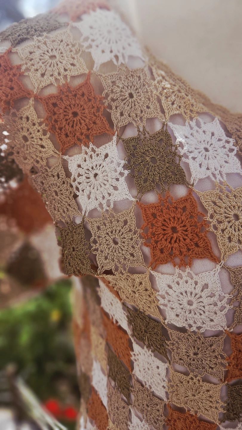 Handmade Crochet Top - photo 2