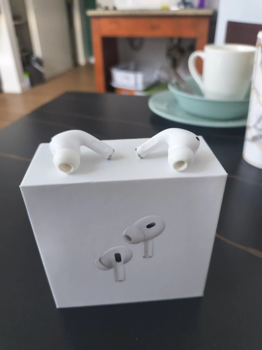 Apple AirPods Pro (2nd generation) - photo 5