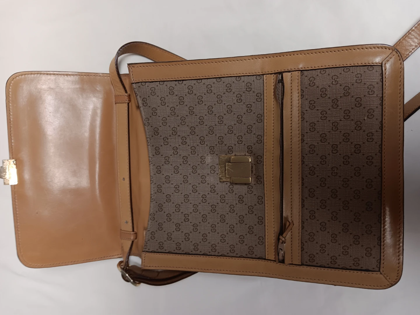 Vintage Gucci Monogram Shoulder Bag - photo 2