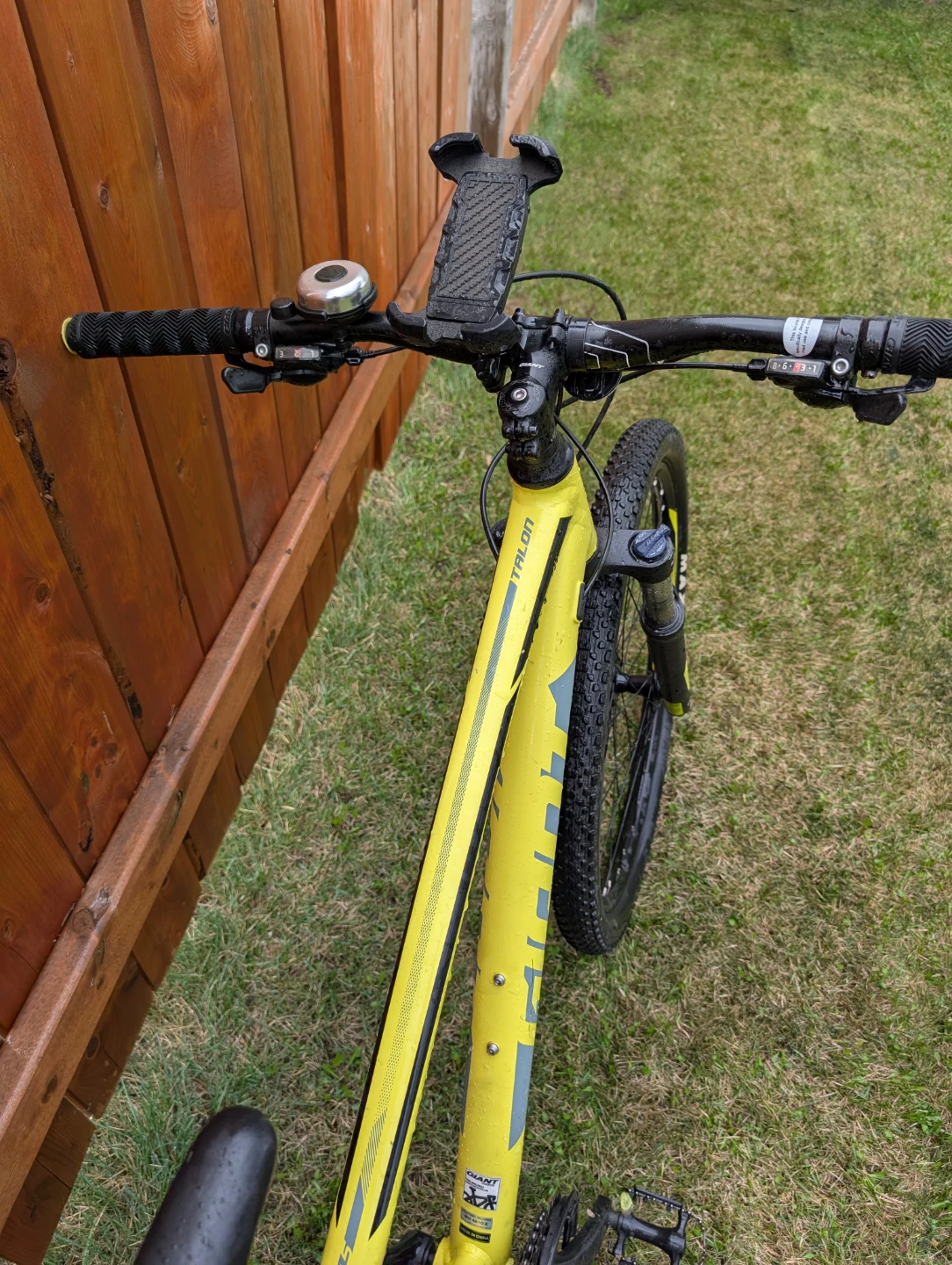 Giant 27.5in Mountain Bike - Giant Talon 3 - photo 4
