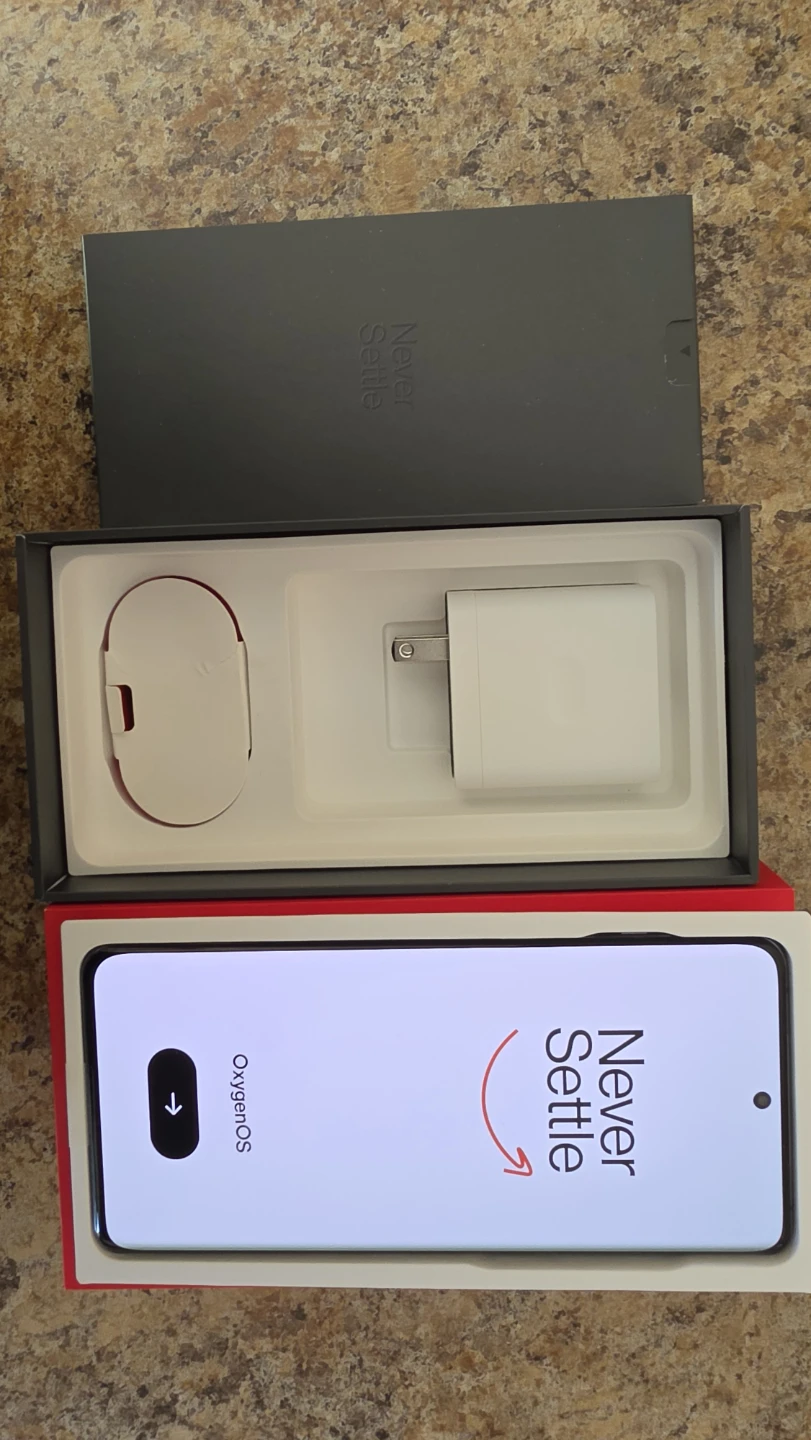 OnePlus 12 Smartphone with Orginal Charger - photo 3