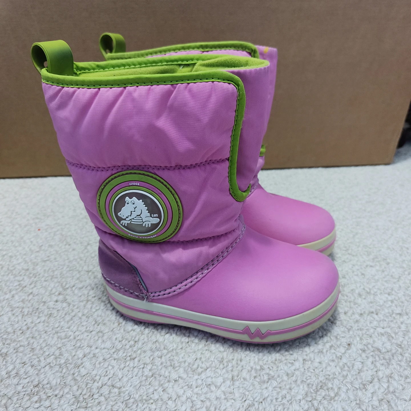 Crocs Pink Puffer Boots with Lights SIZE C11 - photo 3