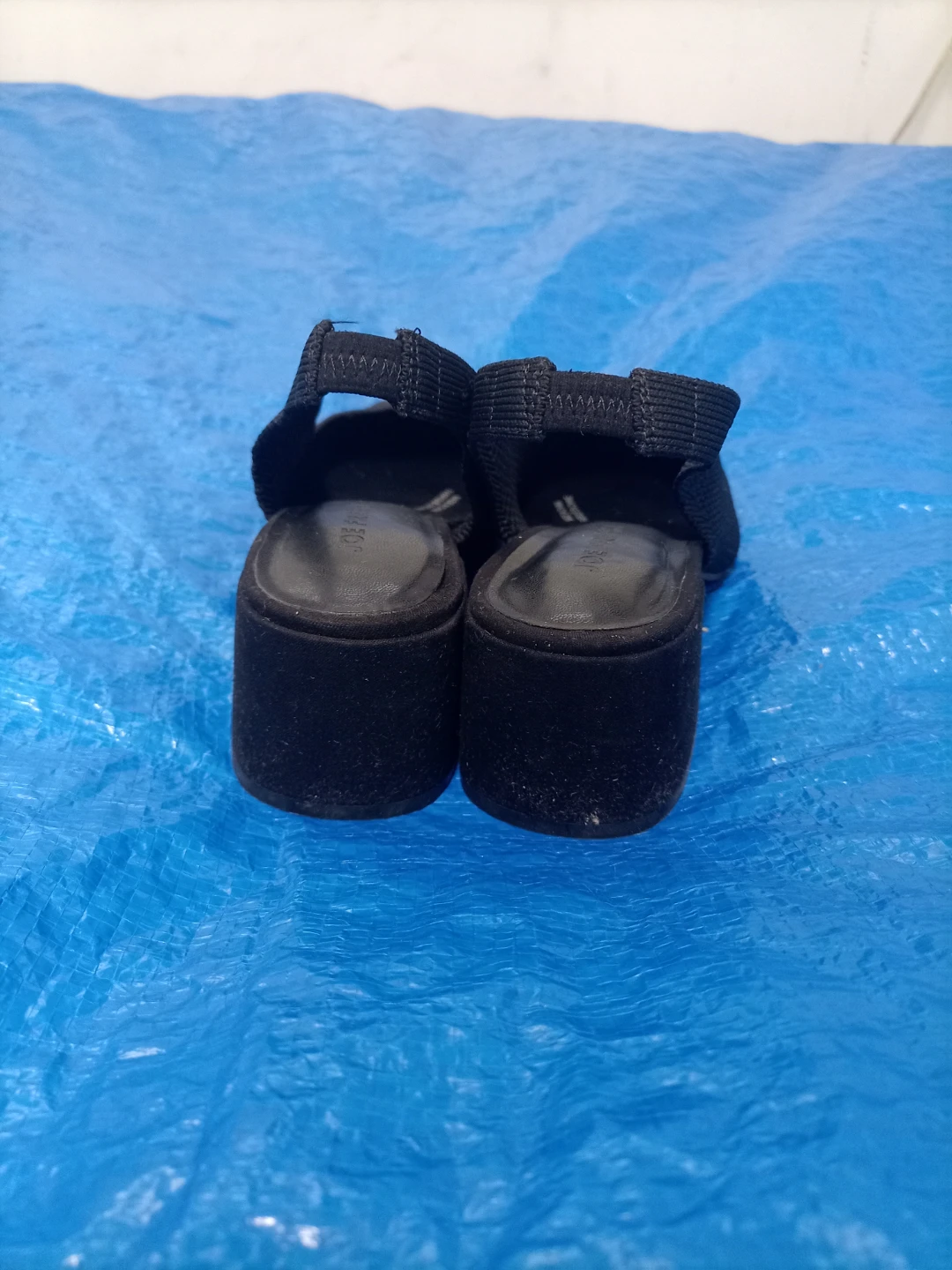 Joe Fresh Black Knit Slingback Heels Size 7 - photo 3