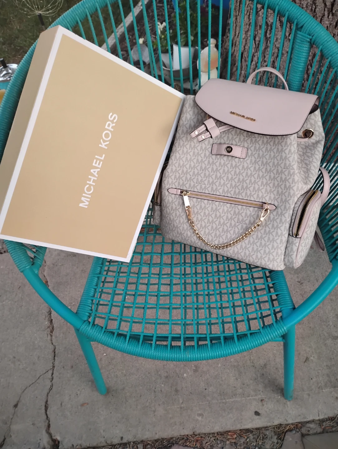 Michael Kors Jet Set Item Backpack
