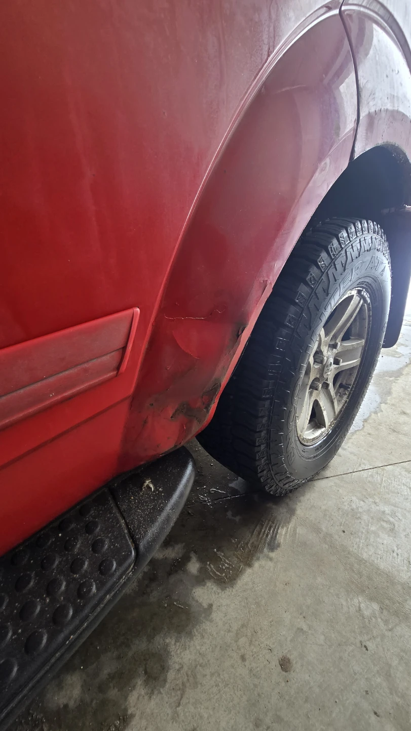 Red Dodge Durango SUV - photo 5