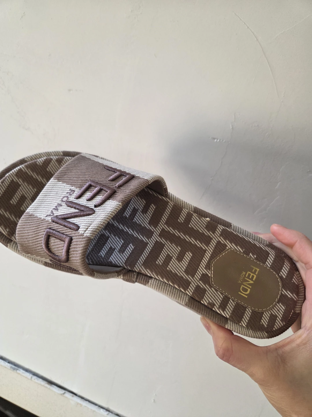 Fendi Roma FF Monogram Slide Sandals Size 39 - photo 5
