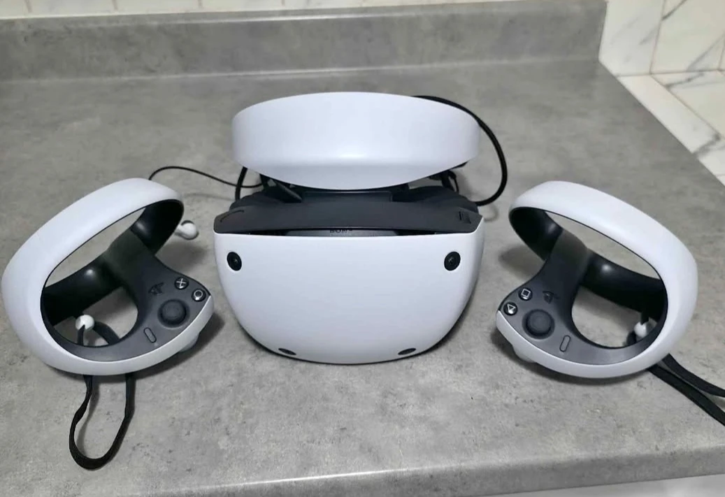 Sony PlayStation VR2 VR Headset with Controllers