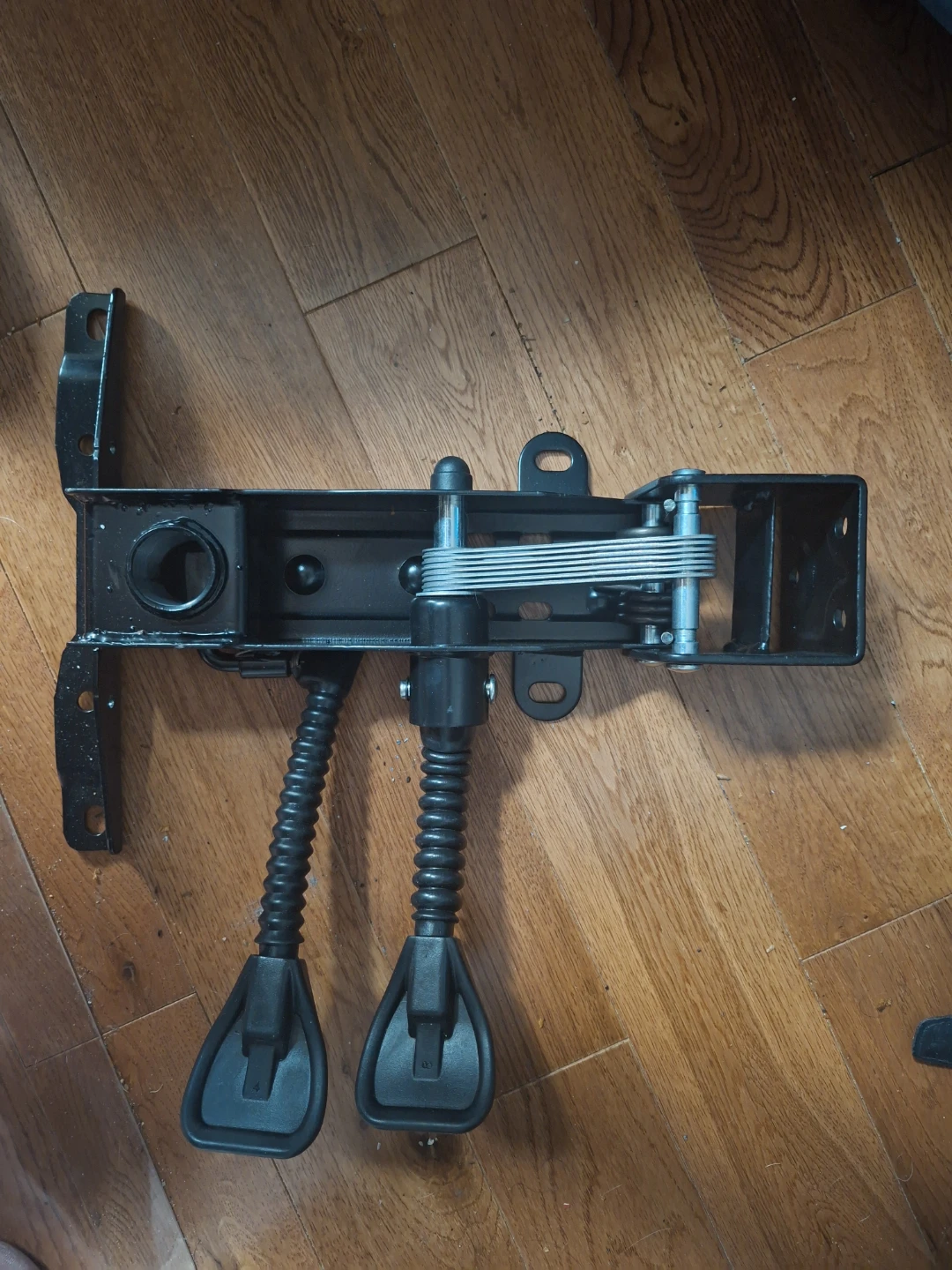 Gaming Chair Tilt Mechanism with 2 Levers base