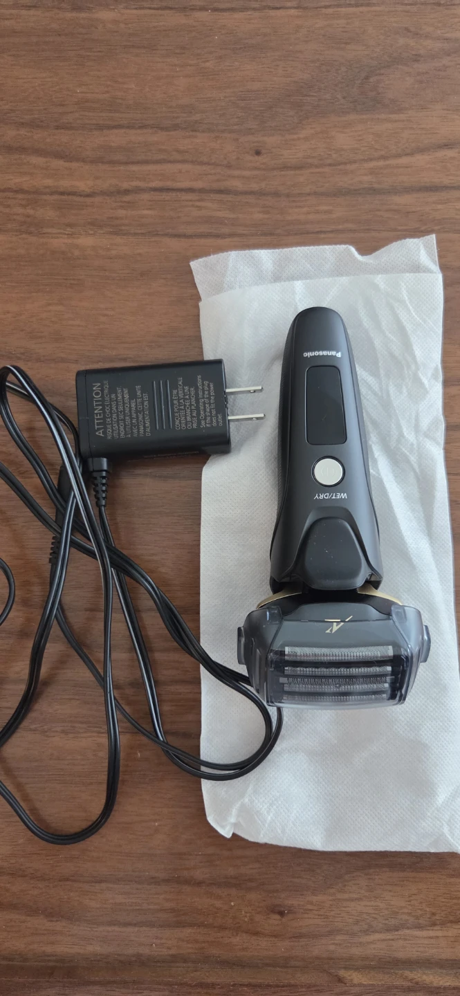 [Brand New] Panasonic Shaver (ES-LV97) - Shaver & Charger Only