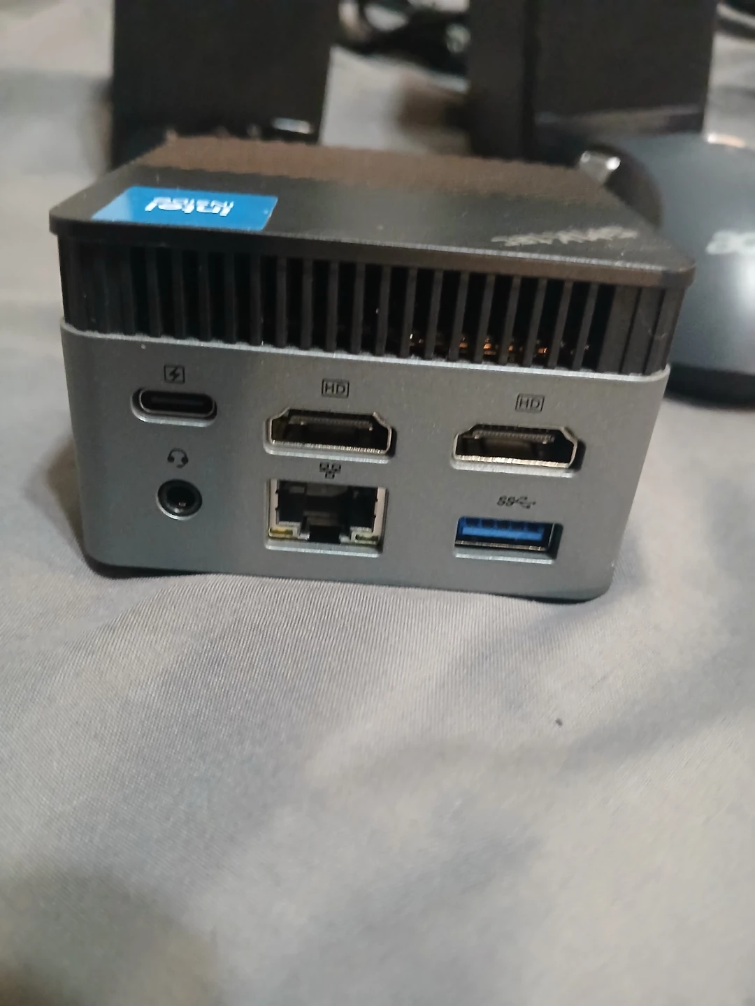 ASRock Mini PC BMK10