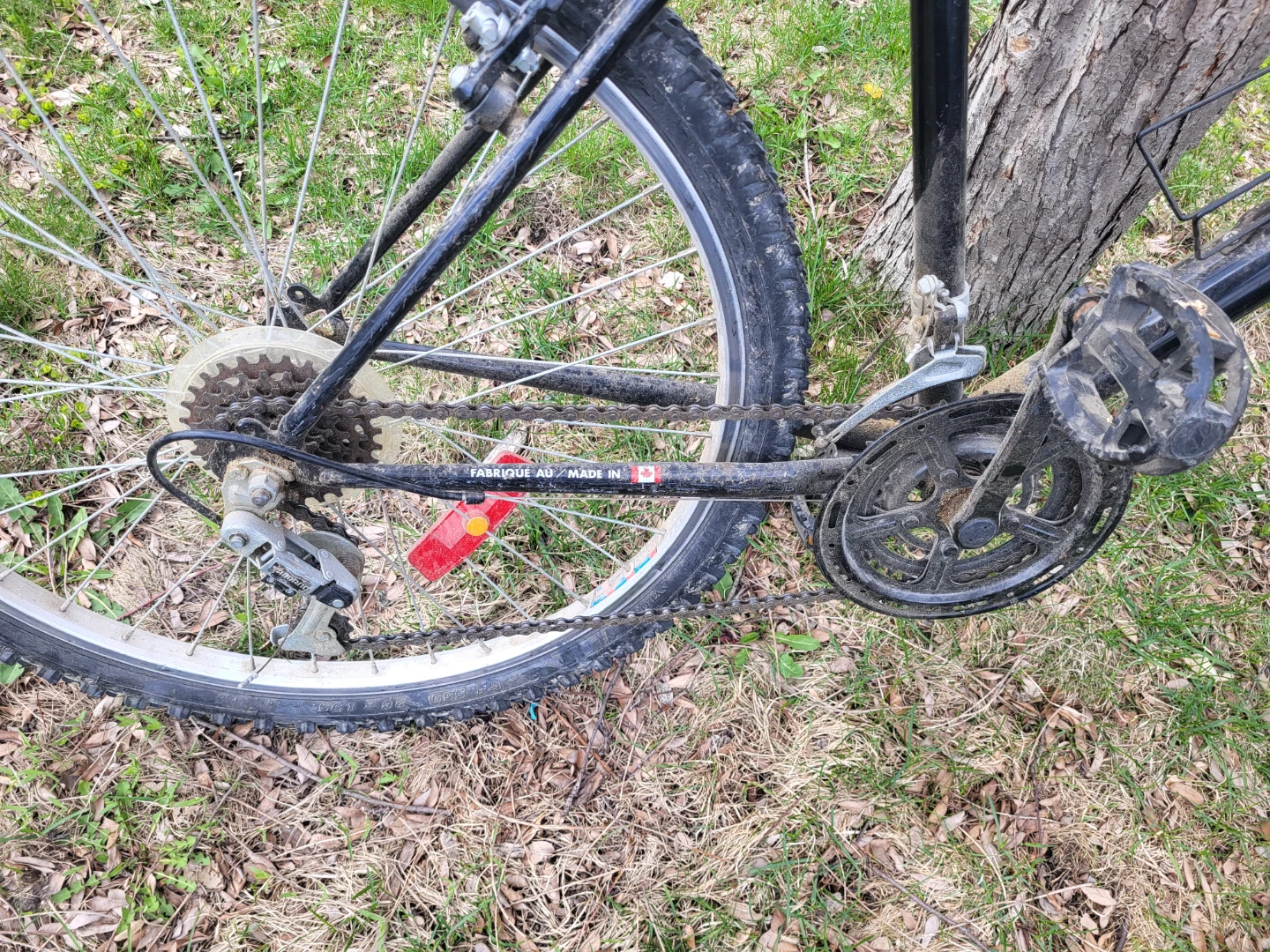 Black Cyclone Triumph Adult Mountain Bike - photo 3