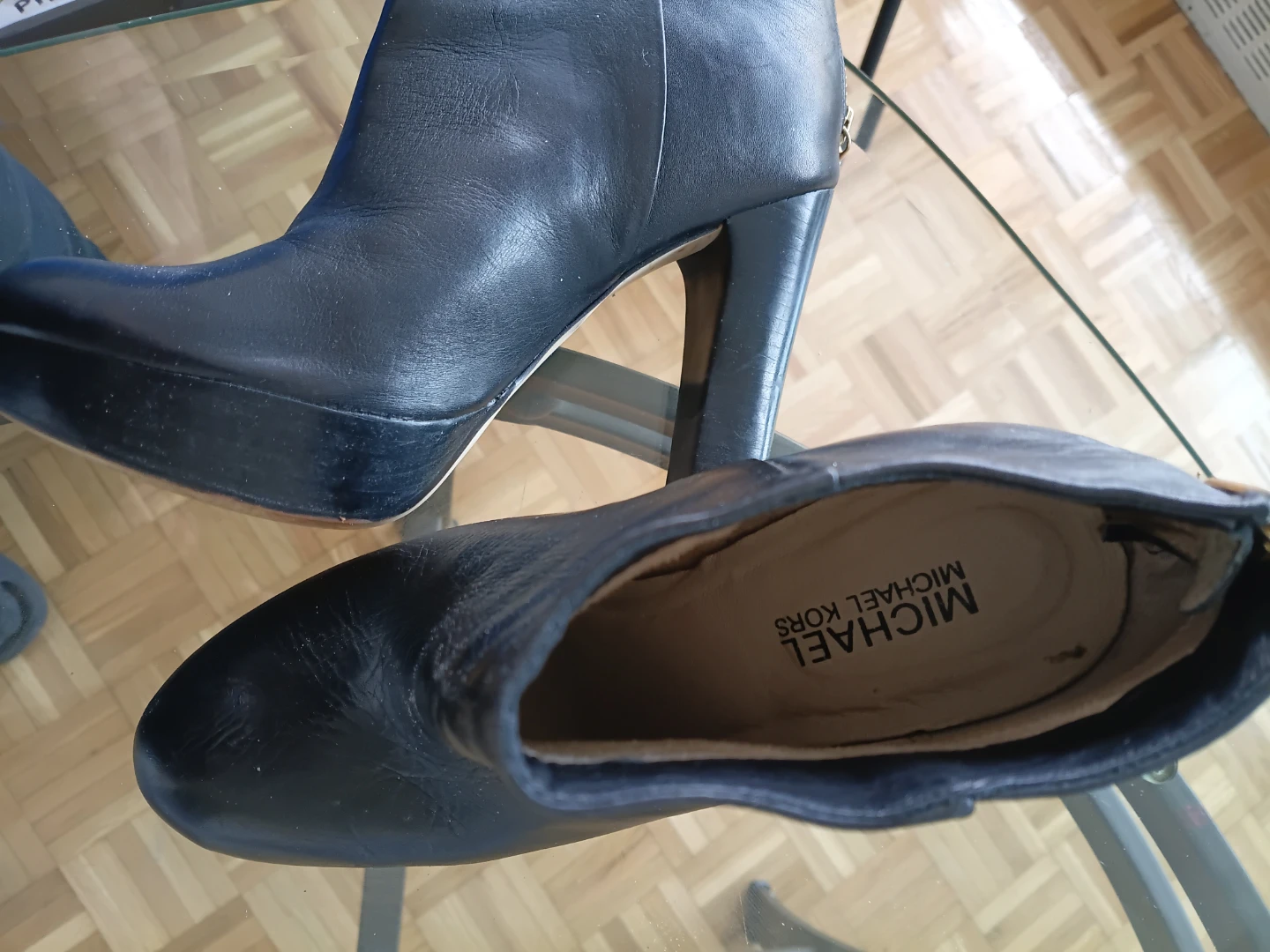 Michael Kors Black Leather Platform Ankle Boots - photo 3