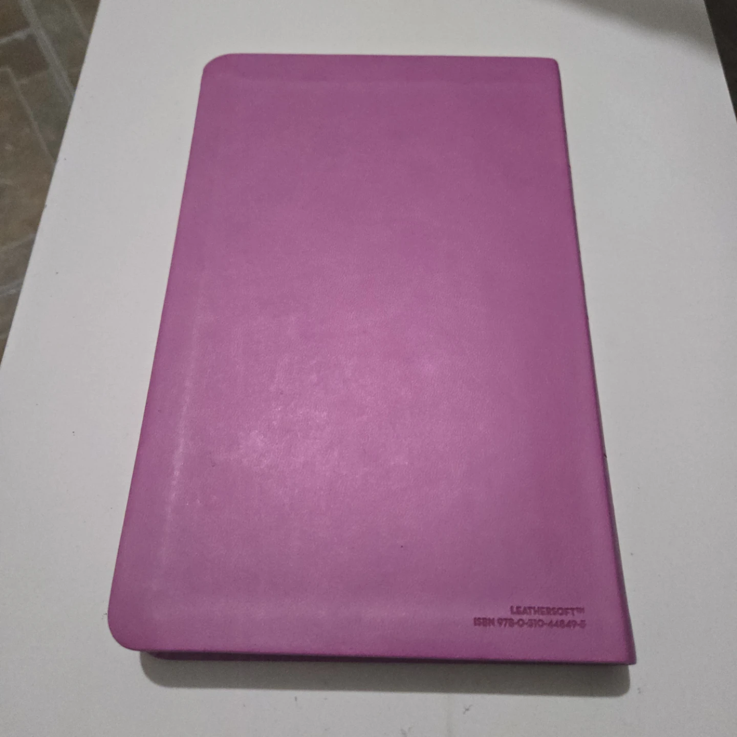 Pink bible (NIV) - photo 2