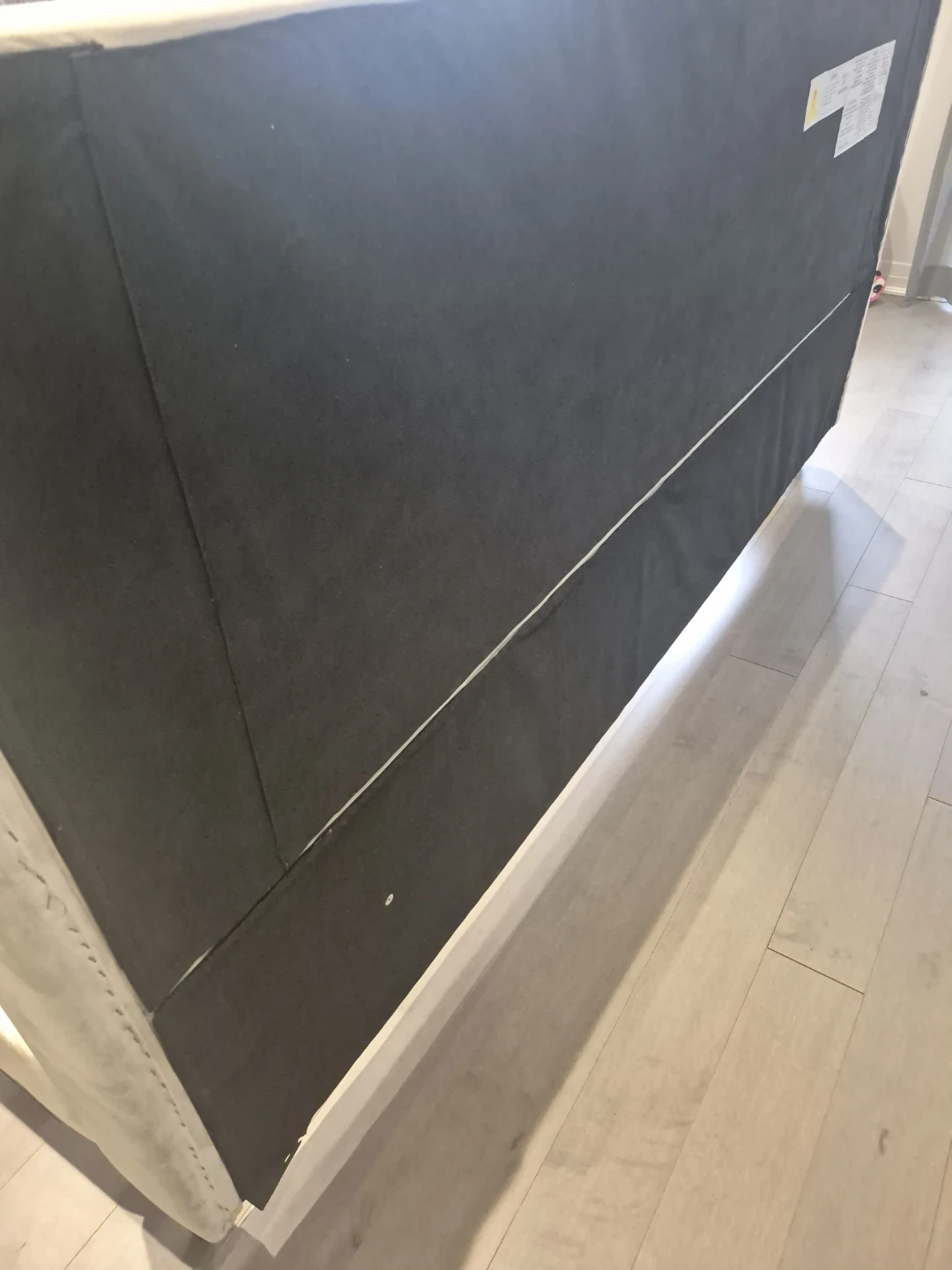 ✨ MODERN UPHOLSTERED PLATFORM BED FRAME – NEW ✨ - photo 3
