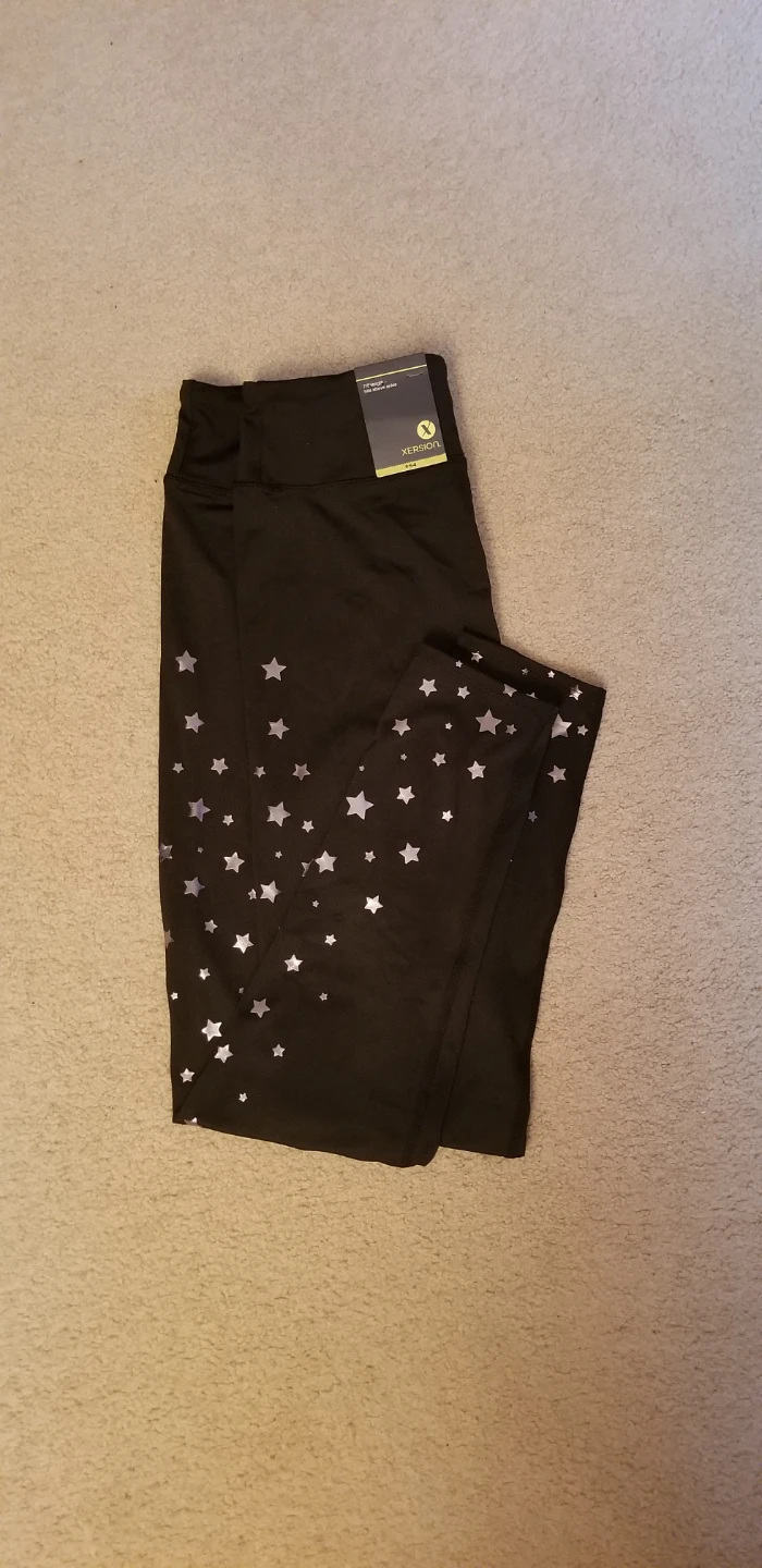 NWT Xersion Black Leggings With Silver Stars Size Medium