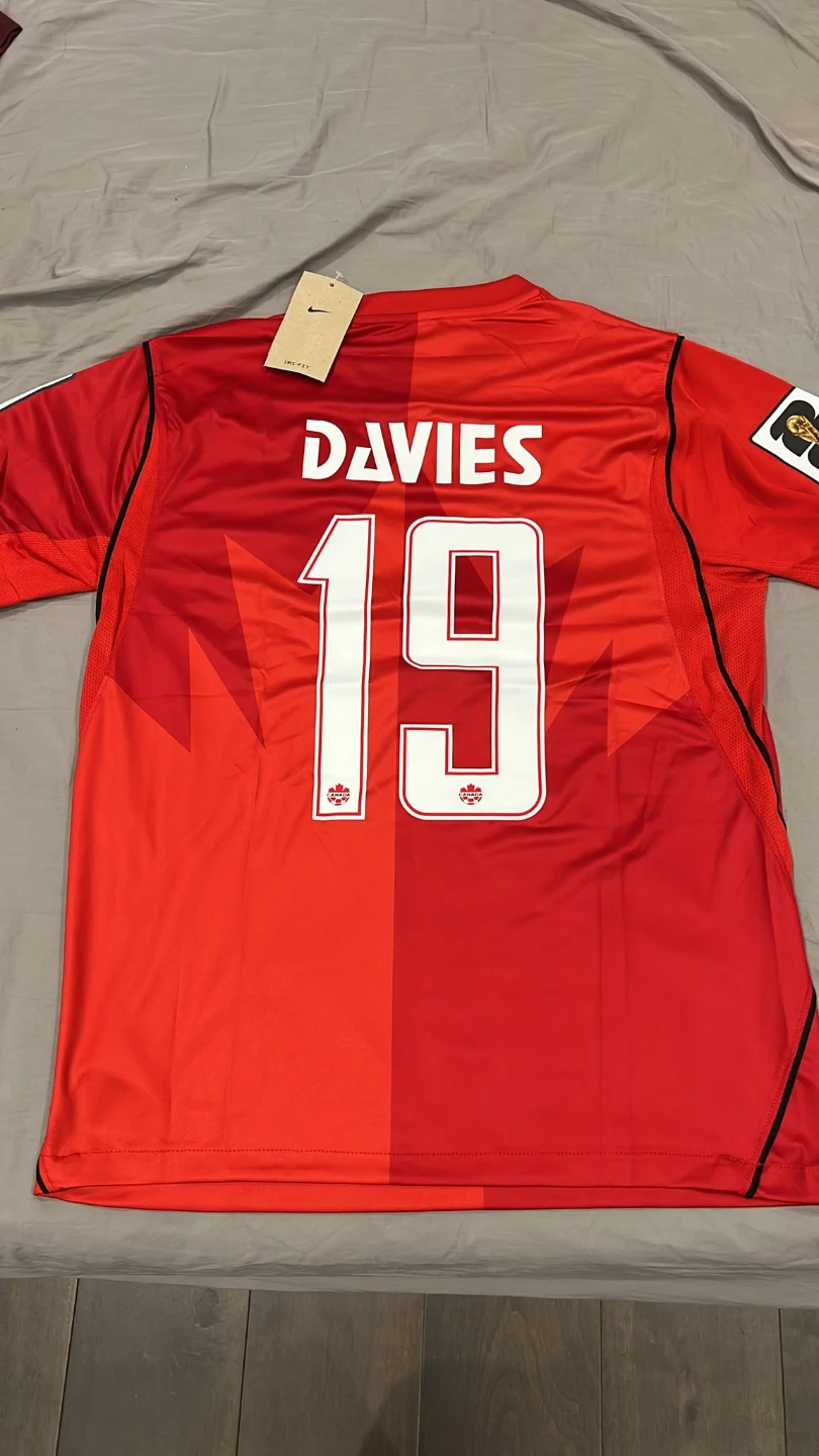 Canada Soccer Jersey Davies #19 Nike - photo 2