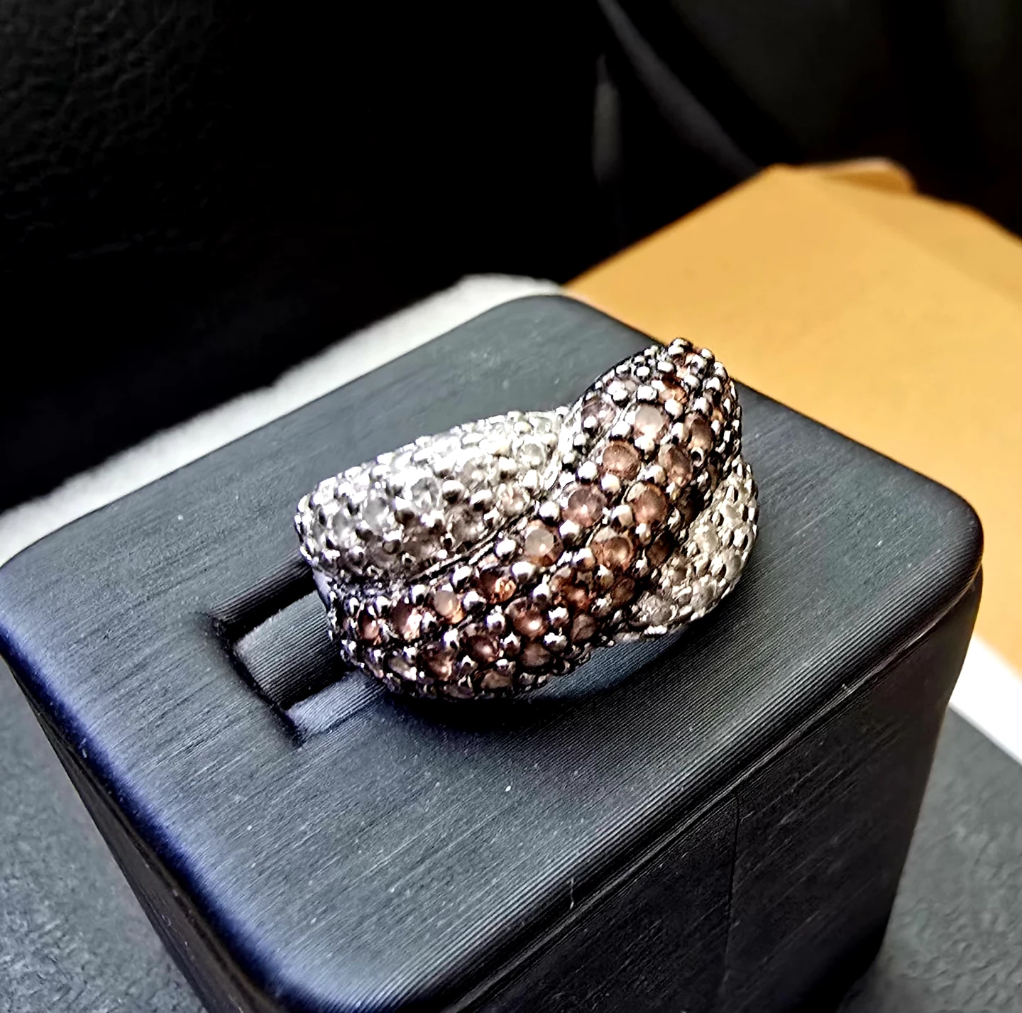 Like new 925 Silver ring so shine ca stones $65 - photo 3
