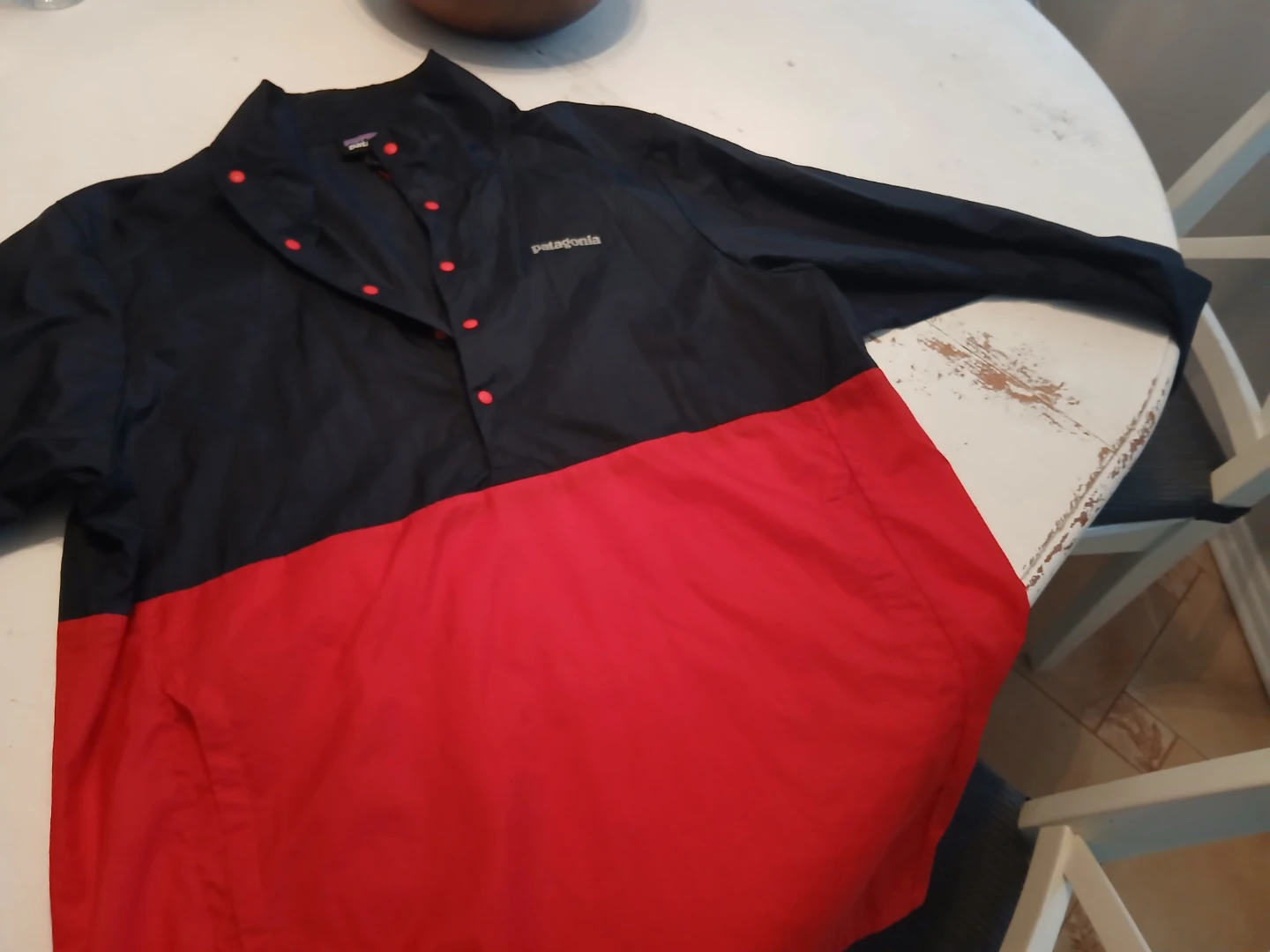 Patagonia Pullover Jacket - Red/Black - Size M - photo 2