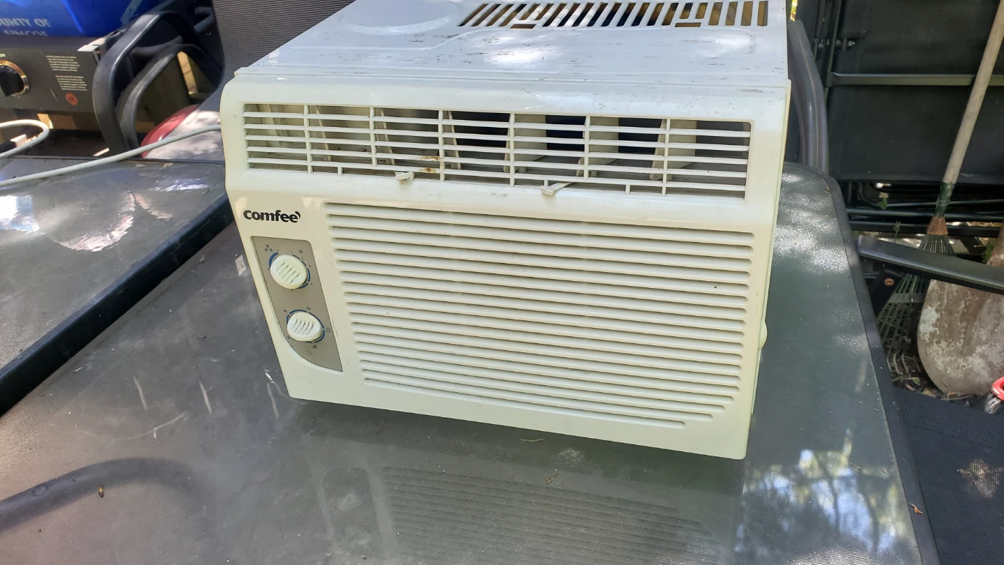 Comfee Window Air Conditioner - photo 4