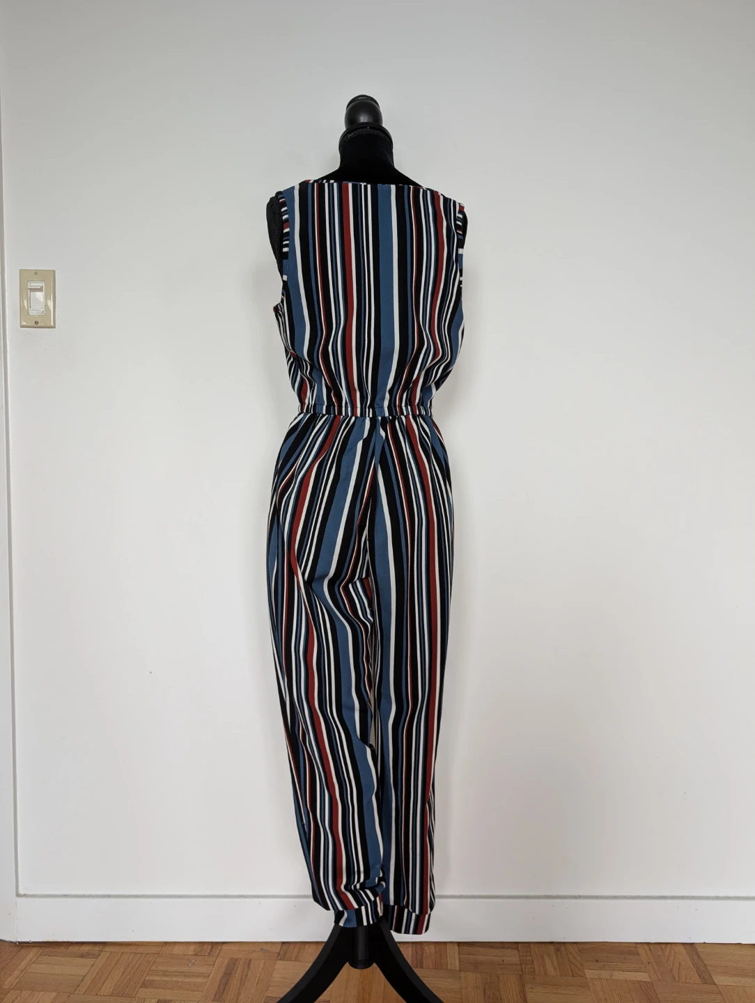 Urban outfitters uk2la sleeveless striped romper size s - photo 4