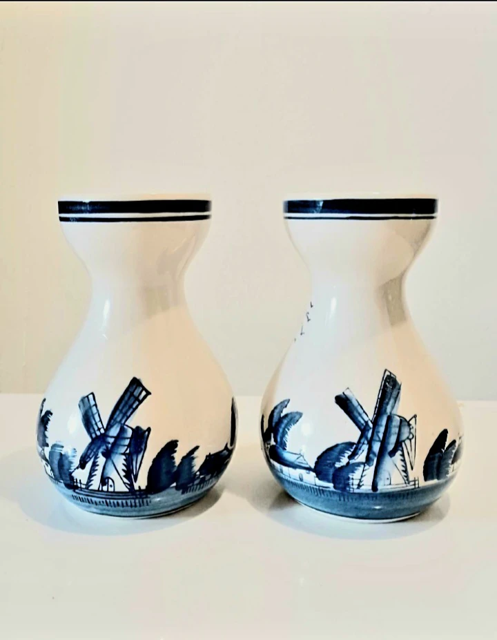 Vtg Pair of Hand Painted Delft Vases