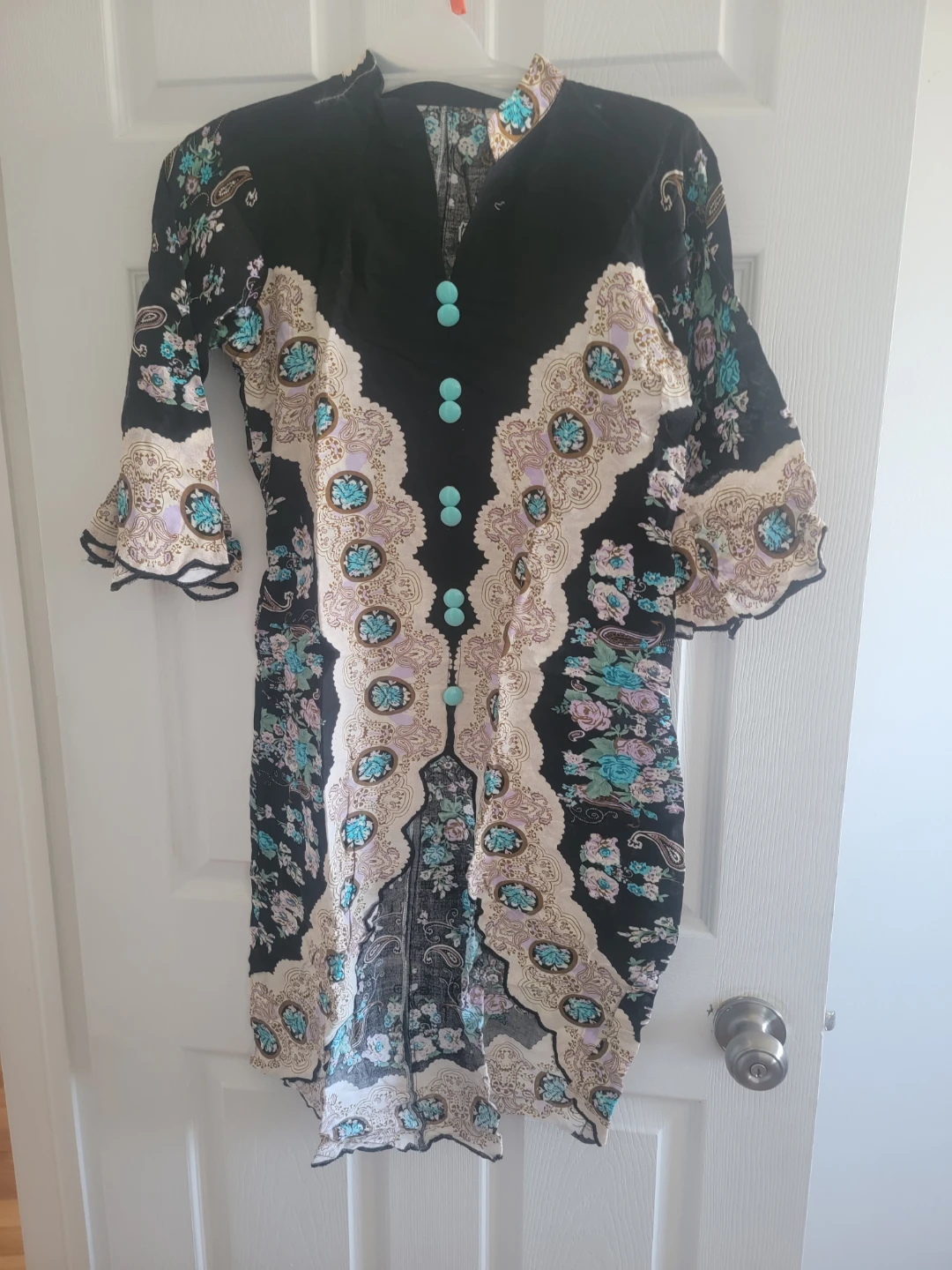 Black Floral Print Tunic Top with Teal Buttons M