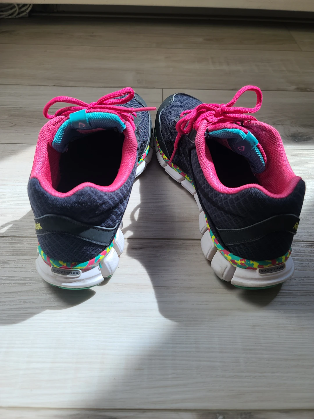 Reebok Women's Running Shoes Size 7 - photo 3