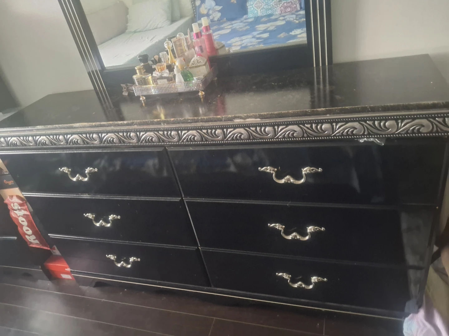 Black Dresser with Mirror - photo 2