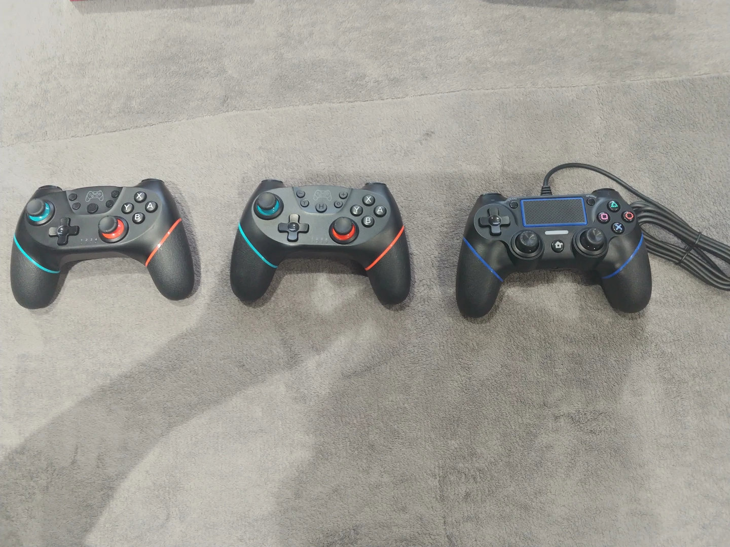 Nintendo and PlayStation controllers - photo 2