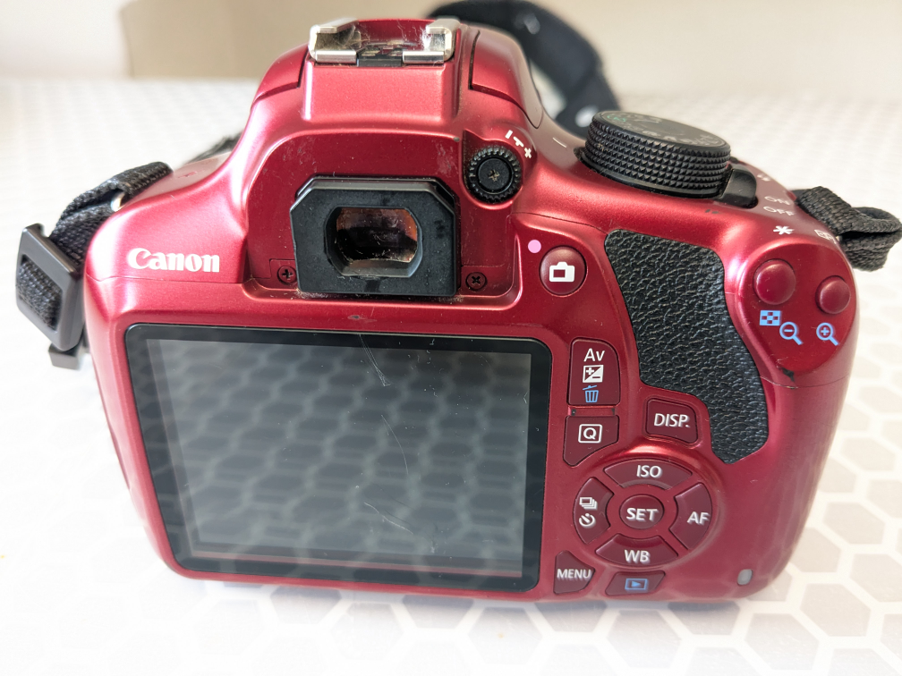 Canon EOS Rebel T5 - LIMITED EDITION Red Digital Camera Kit - photo 3
