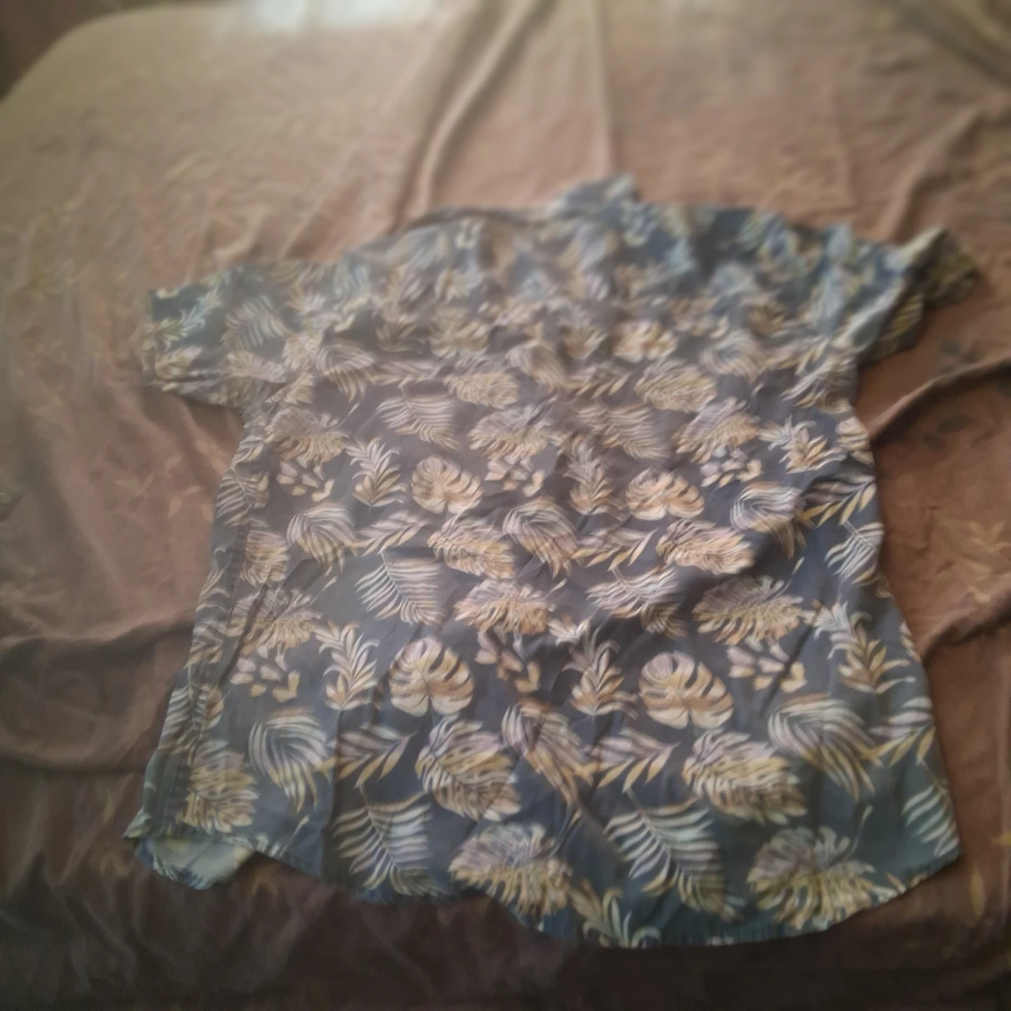Hawaiian Shirt and Black Pants Set