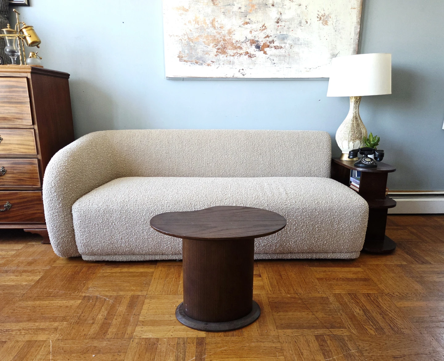 Brand new "Faye" beige bouclè fabric sofa - photo 5