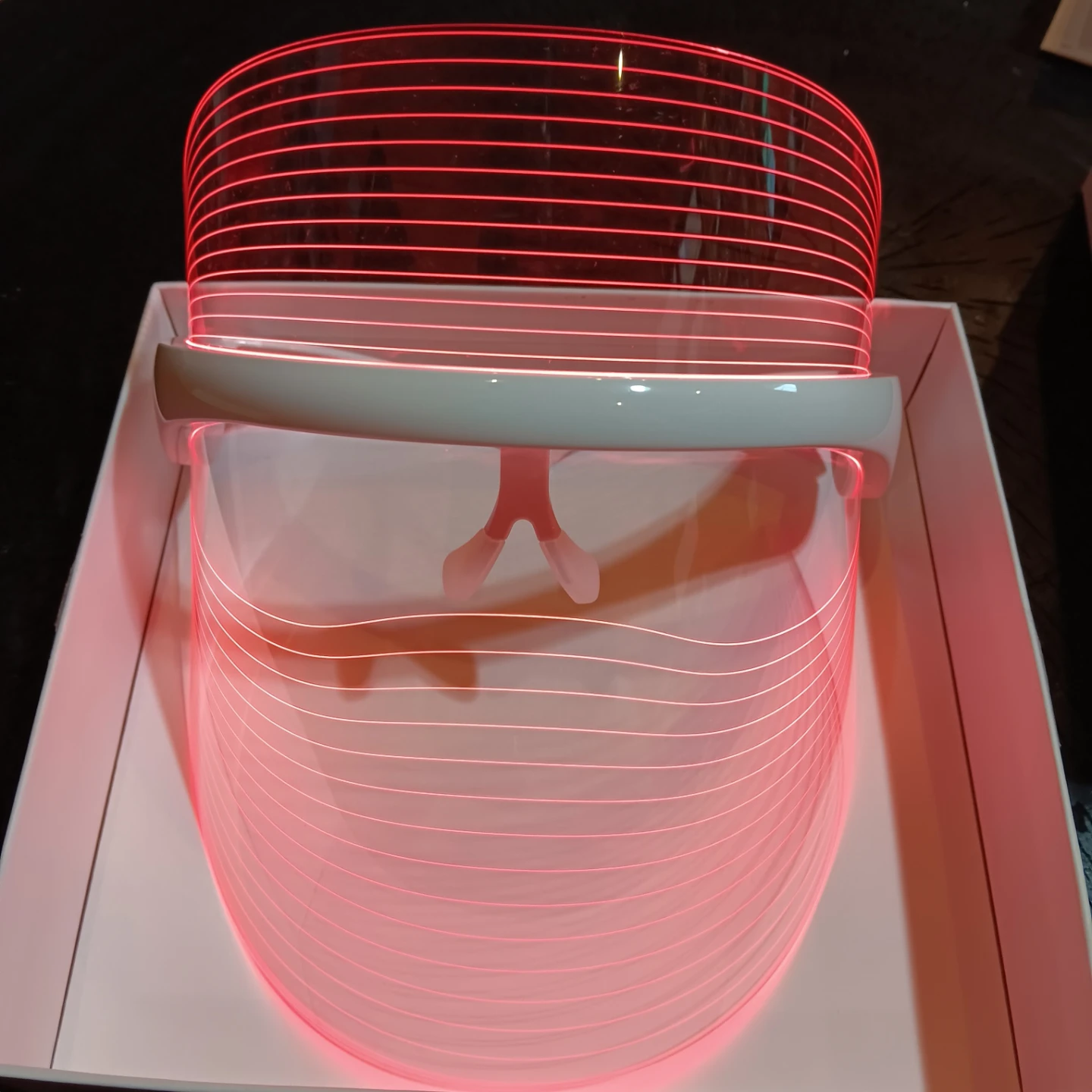AURIA L.E.D. Light Therapy Mask - photo 2