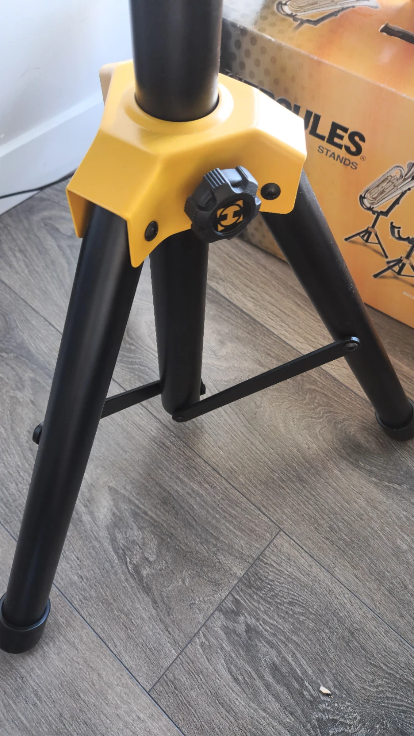 Hercules Stands Baritone/Alto Horn Tuba/Euphonium Stand - photo 4
