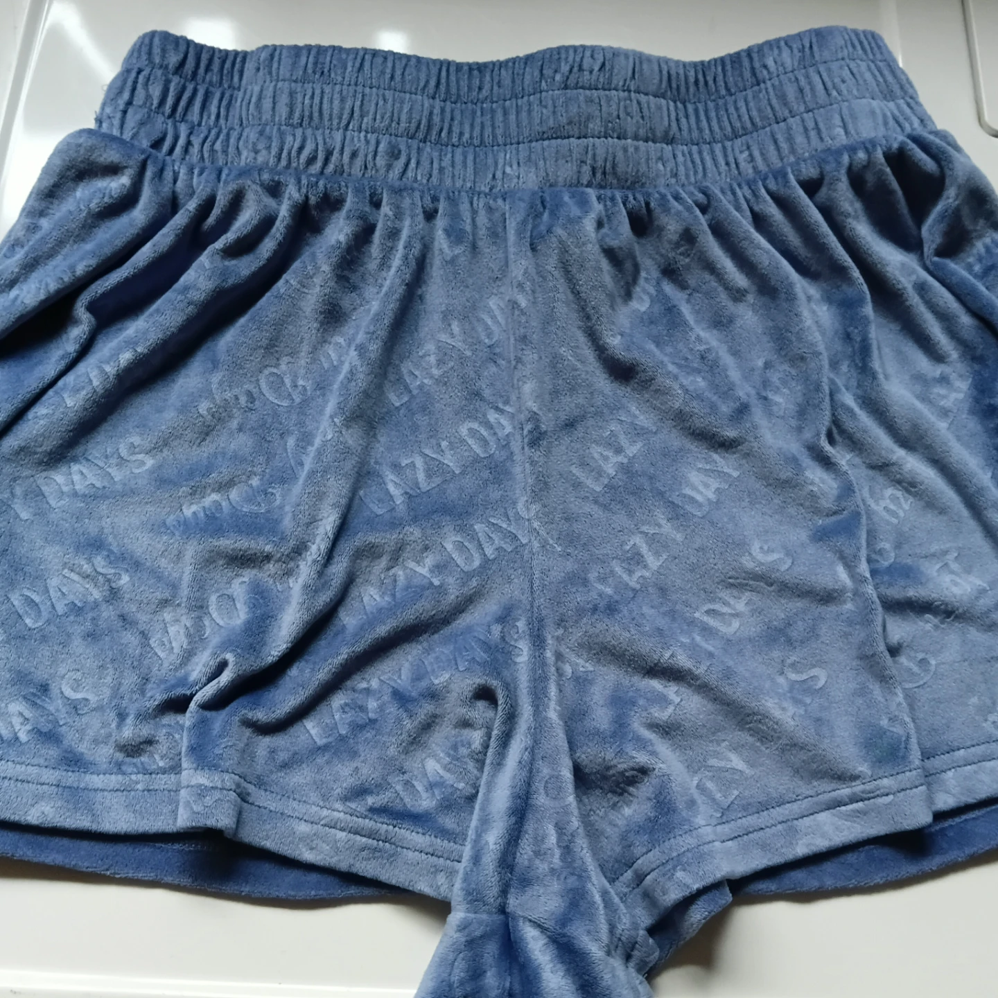 Blue Velvet 'Lazy Days' Shorts