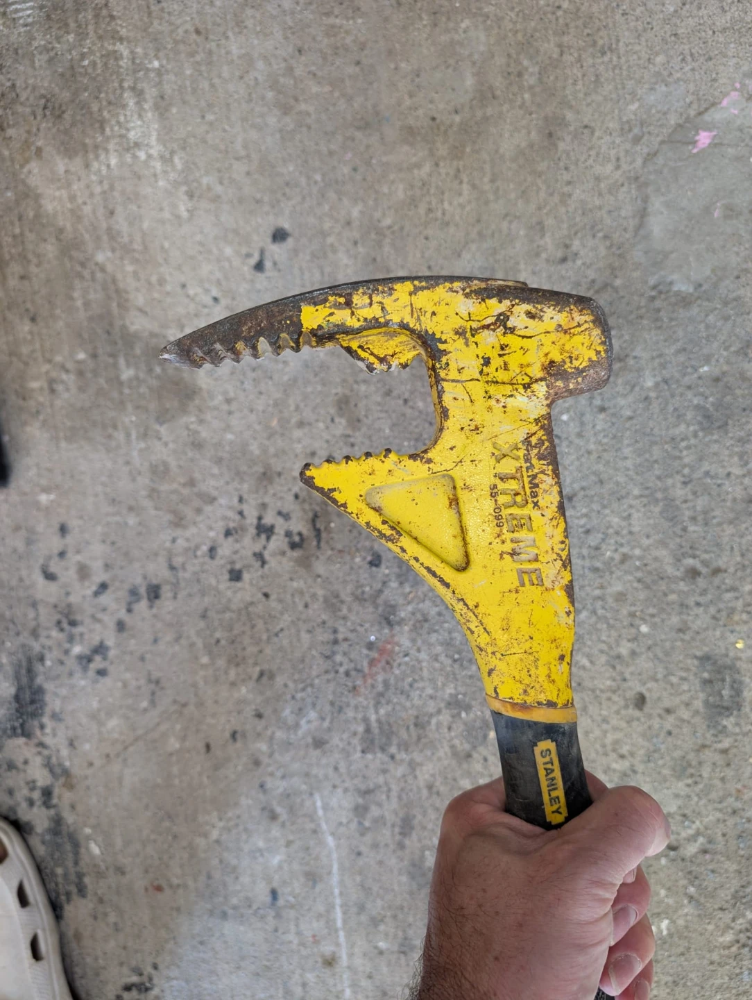Stanley Yellow "Xtreme" Demolition Tool Utility Bar - photo 4
