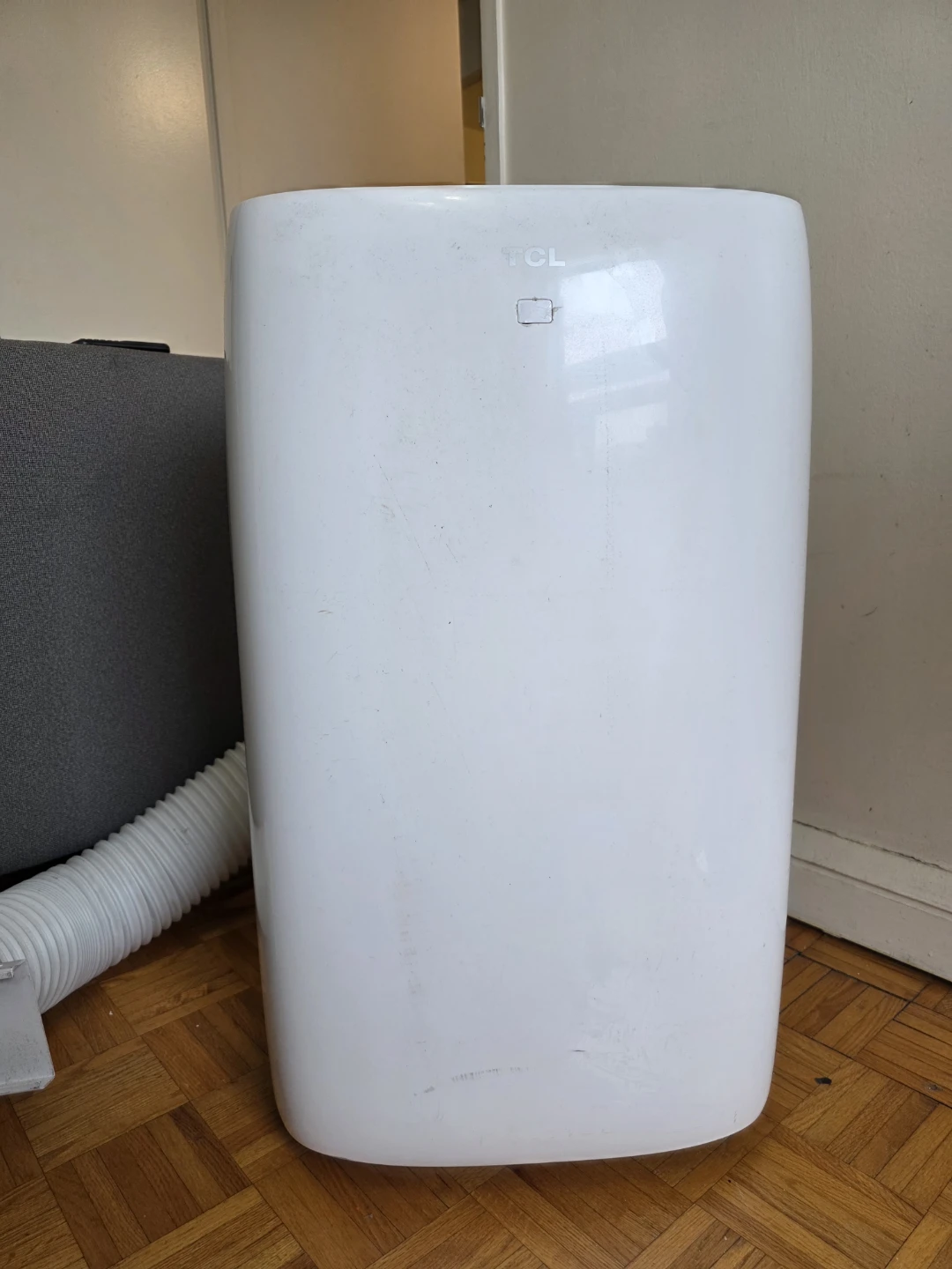 TCL Portable Air Conditioner - photo 3