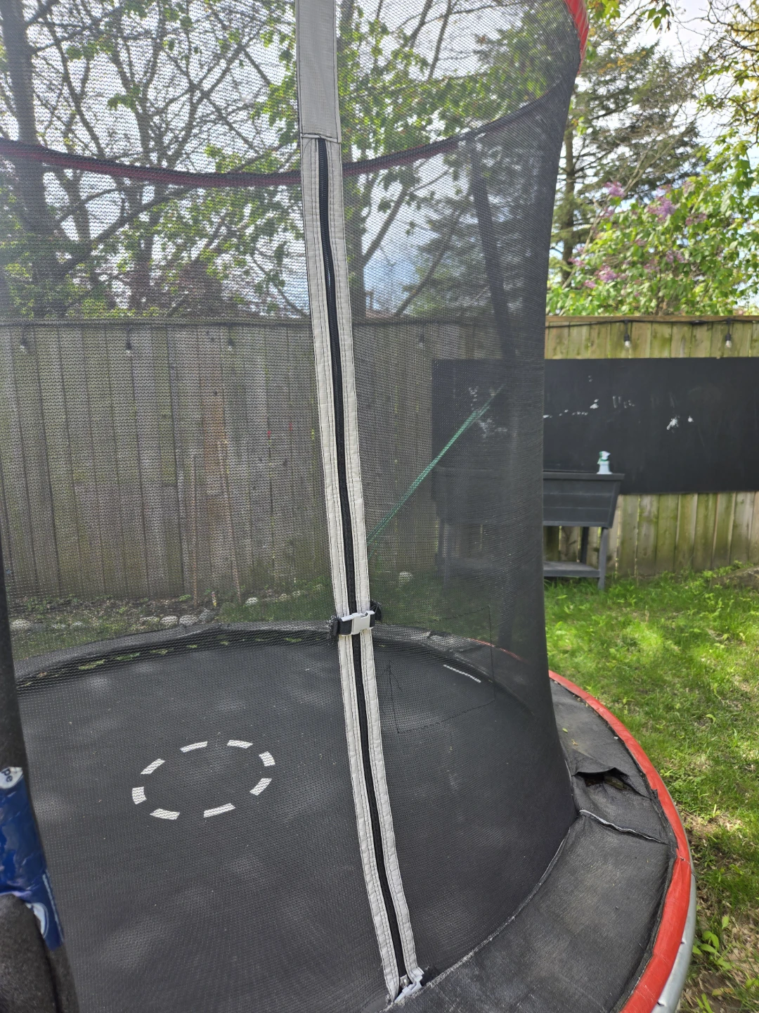 8' Kids Trampoline with Safety Net - photo 4