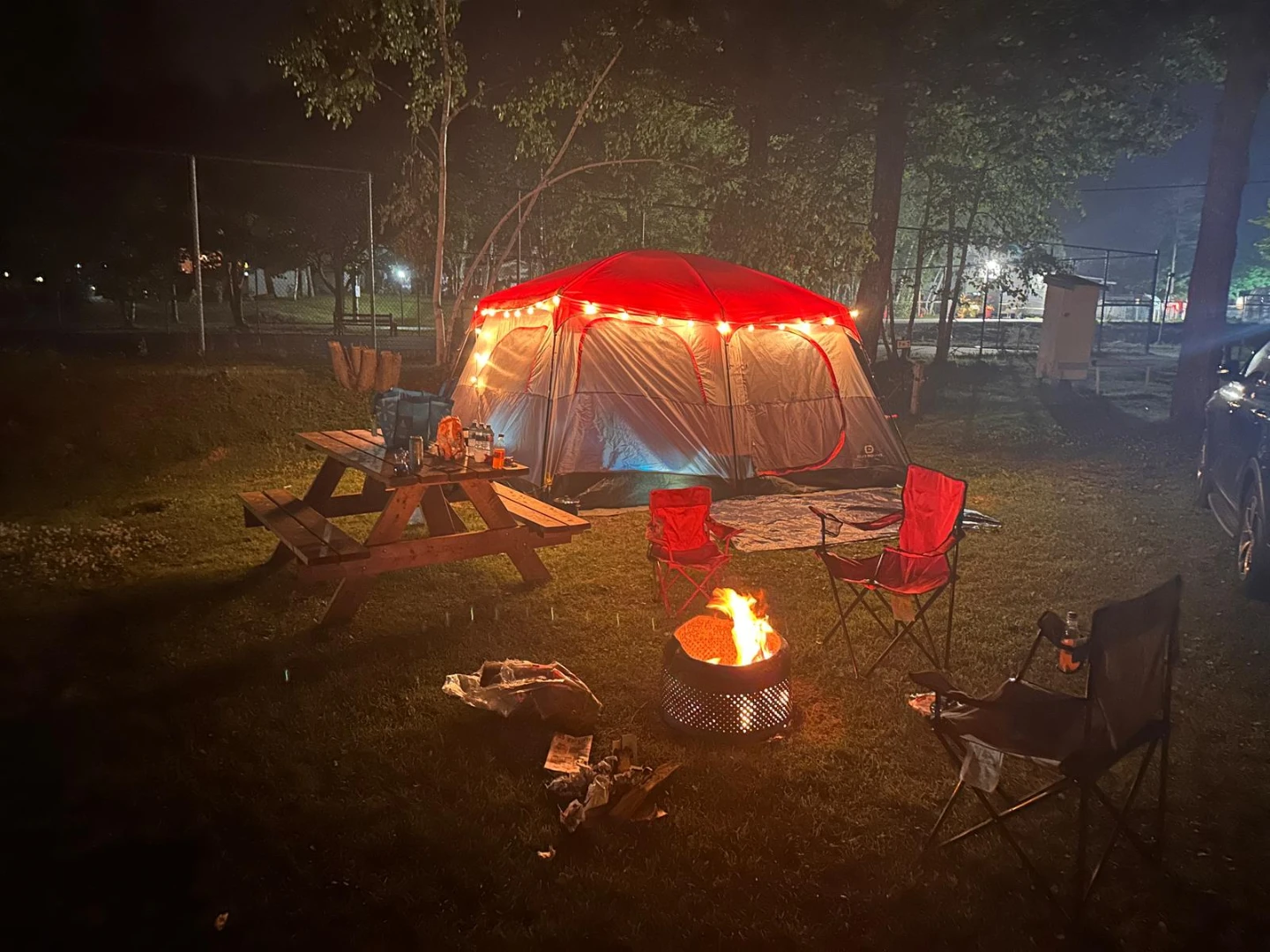 Outbound 10-person cabin Tent &inflatable beds & 6L Refrigerator - photo 2