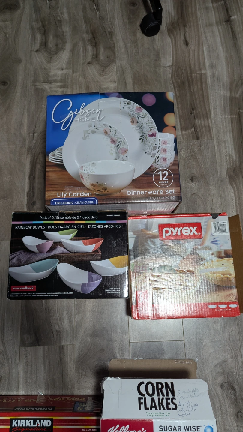 Gibson Home Lily Garden 12-Piece Dinnerware Set & More