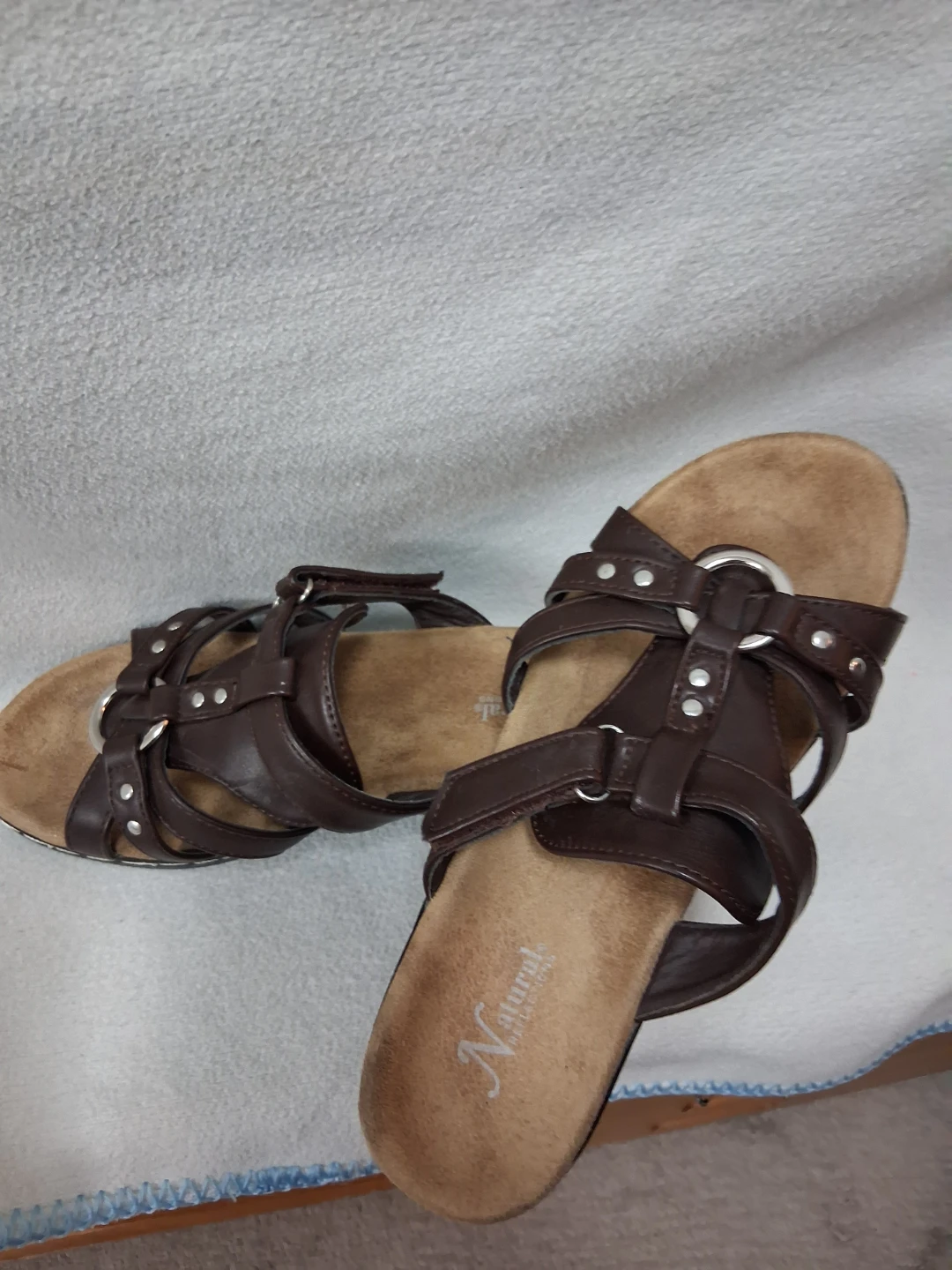 Naturalizer Women's Brown Strappy Wedge Sandals Size 6 - photo 2