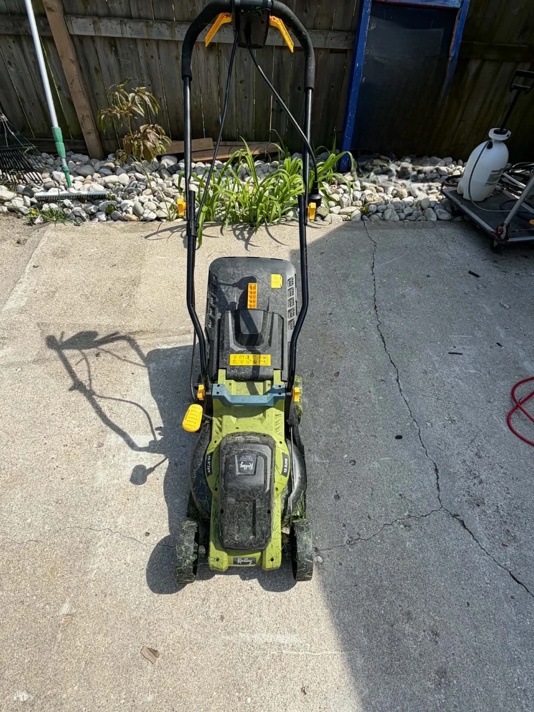 Radley Electric Lawn Mower 12 Amp 14.5 inch - photo 3