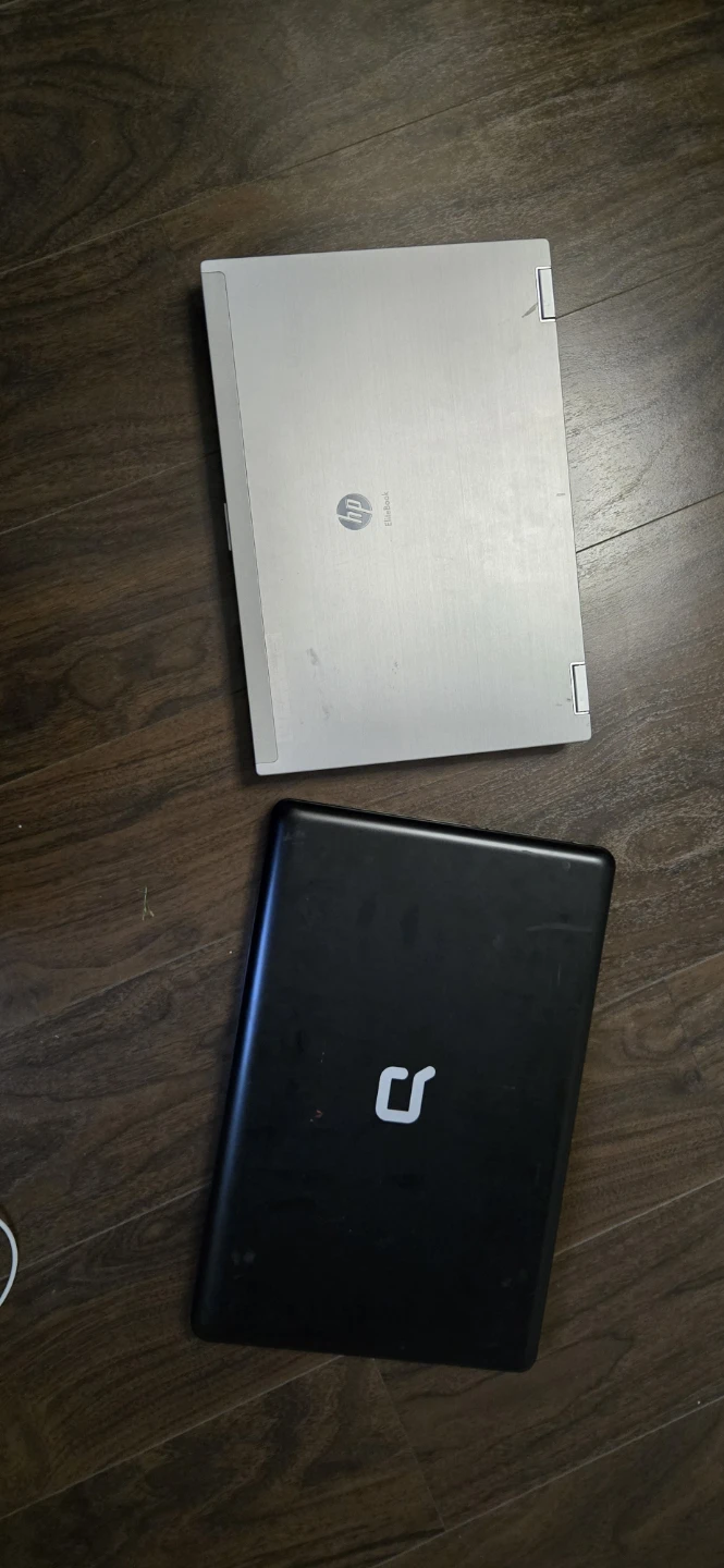 Best offer take HP EliteBook & Compaq Laptop Bundle no charger - photo 4