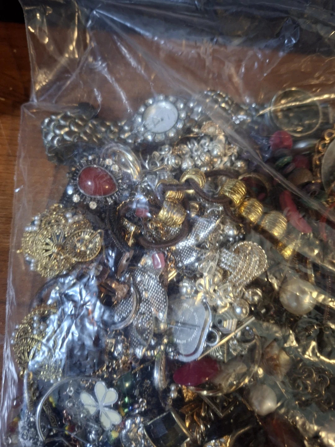 Assorted lot of mixed jewellery. - photo 4