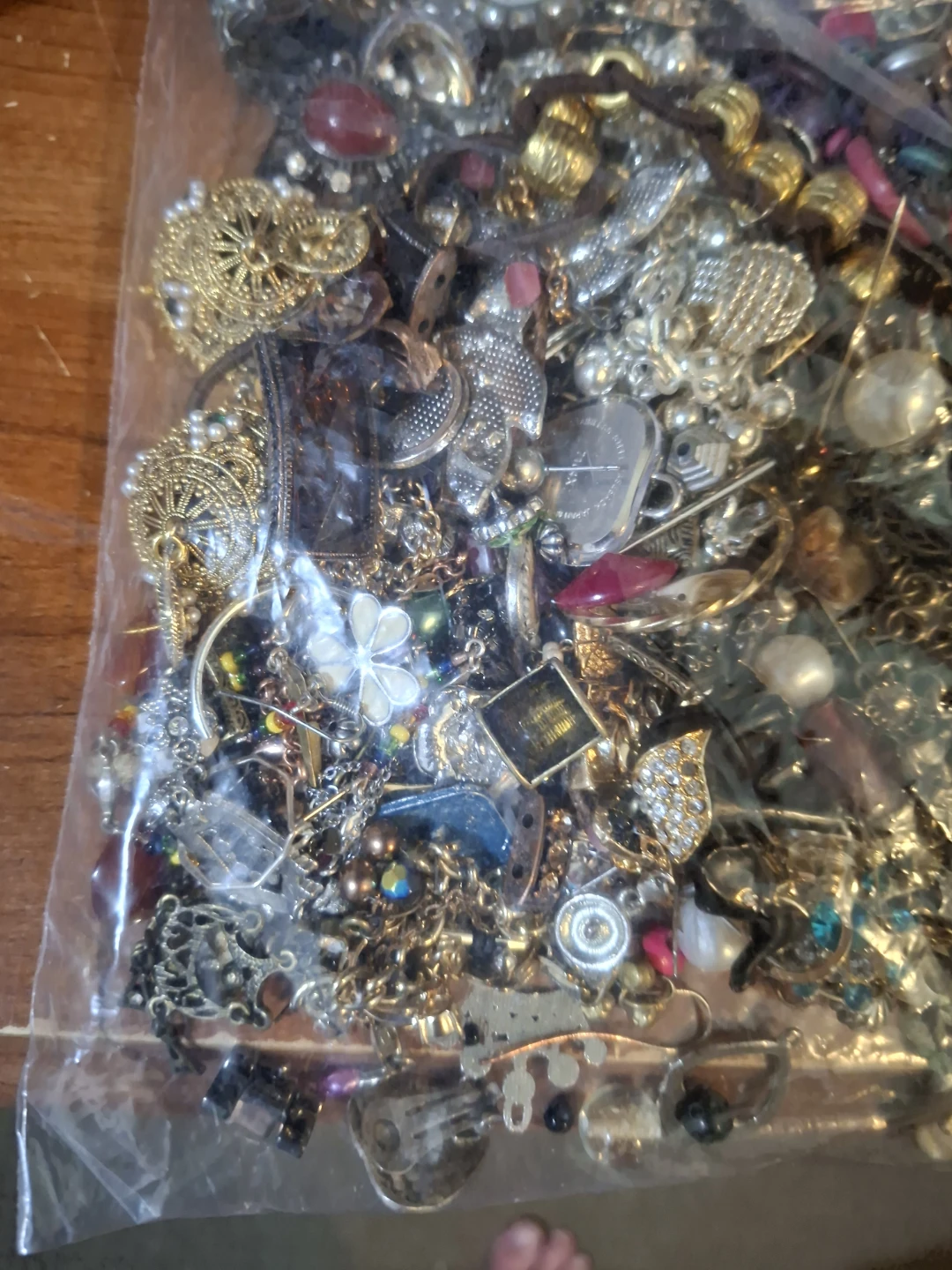 Assorted lot of mixed jewellery. - photo 5