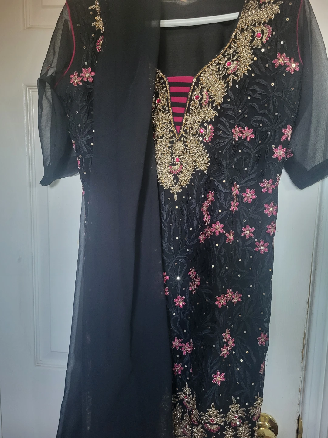 Black Embroidered Kameez Shalwar with Dupatta - photo 2