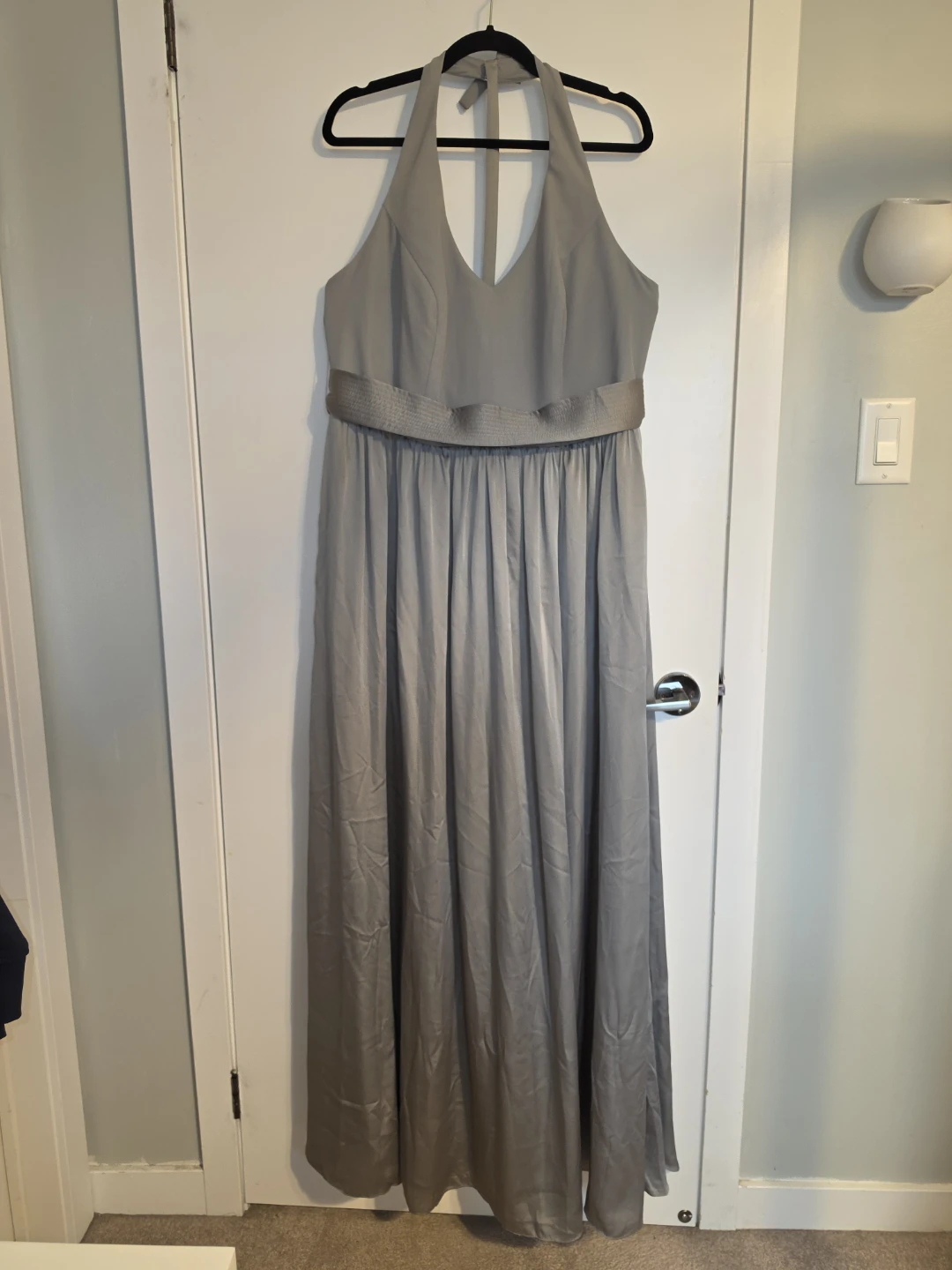White by Vera Wang Halter Dress - photo 3
