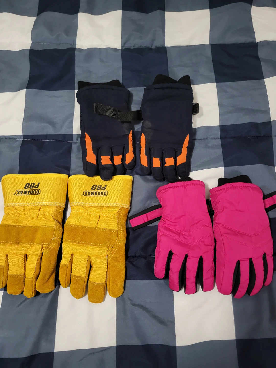 Free Gloves