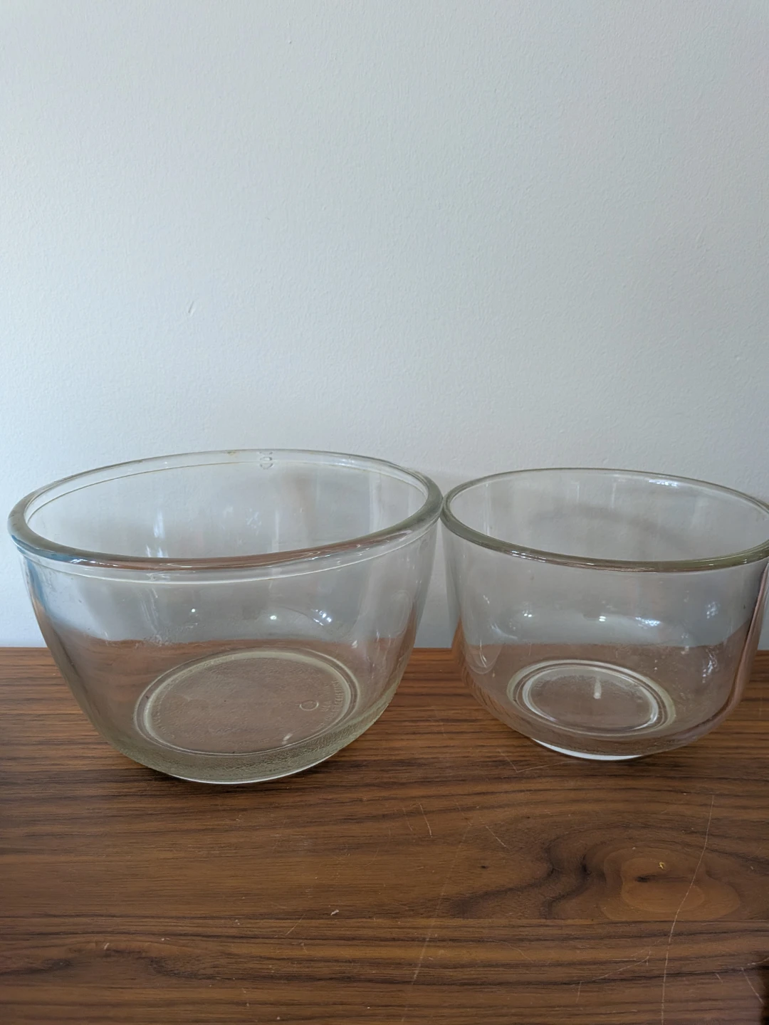 Glass Mixing Bowls - Set of 2