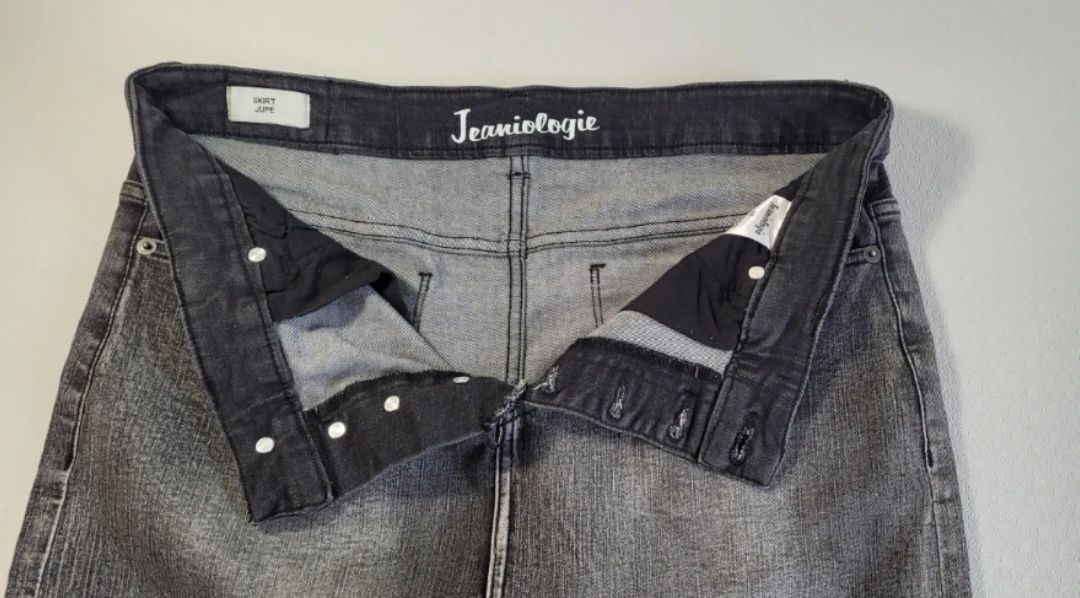 Black Denim Skirt -Size M - photo 5